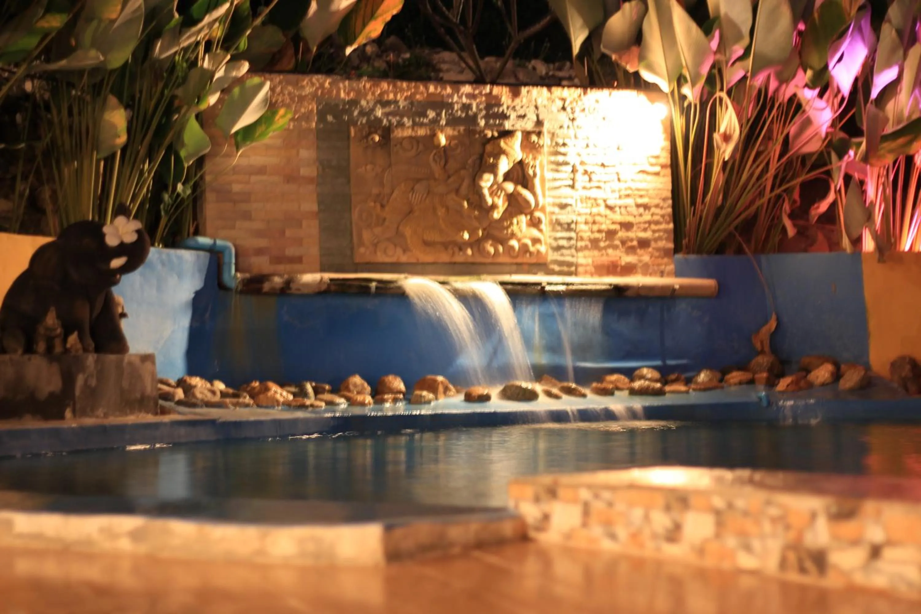 Swimming pool in Chang Pai Hill