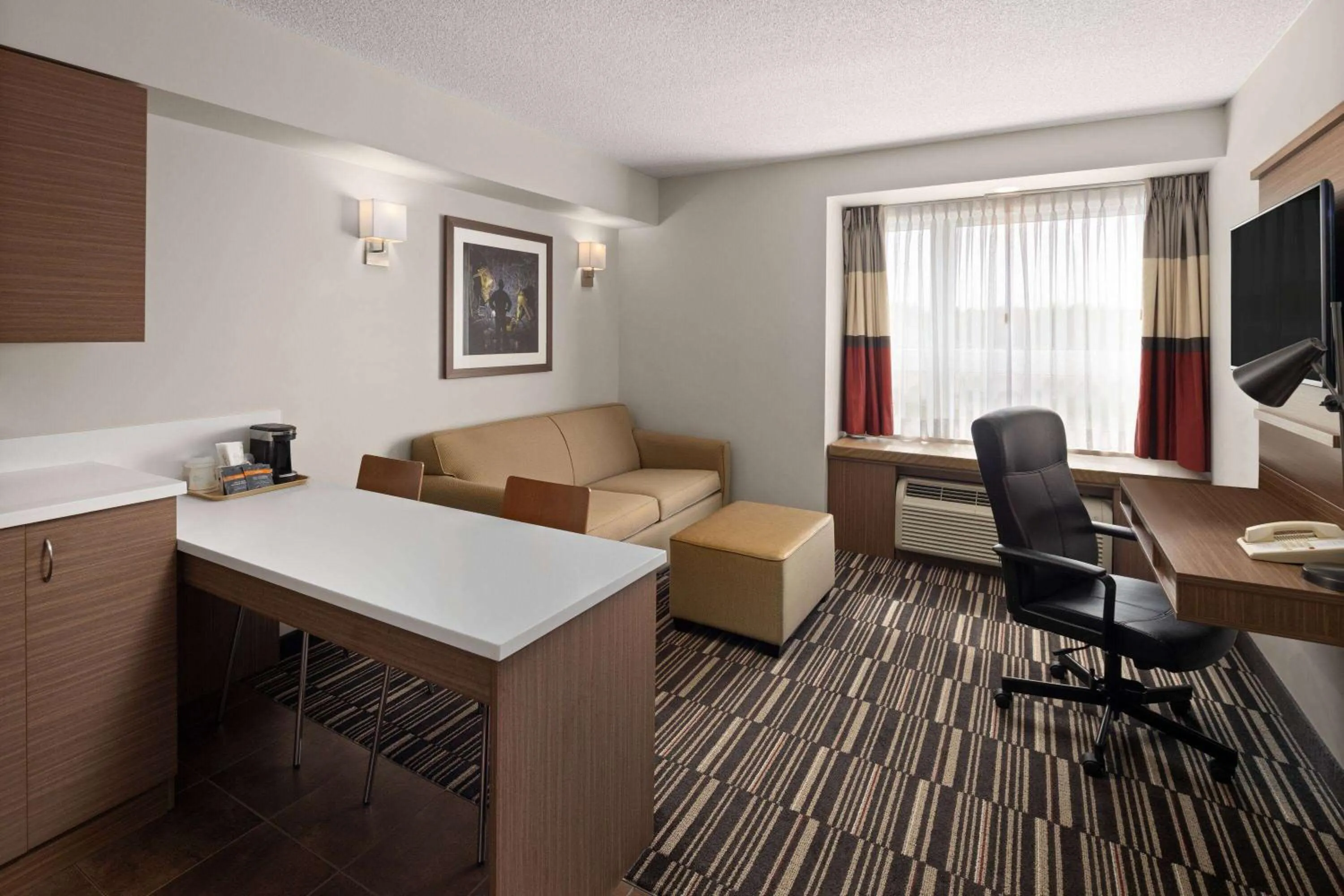 Photo of the whole room in Microtel Inn & Suites by Wyndham Kirkland Lake