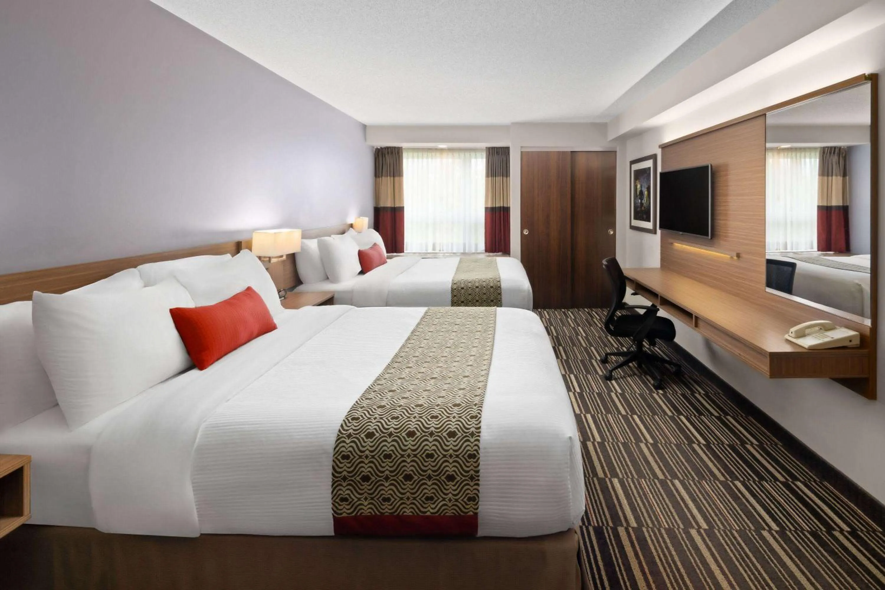 Photo of the whole room, Bed in Microtel Inn & Suites by Wyndham Kirkland Lake