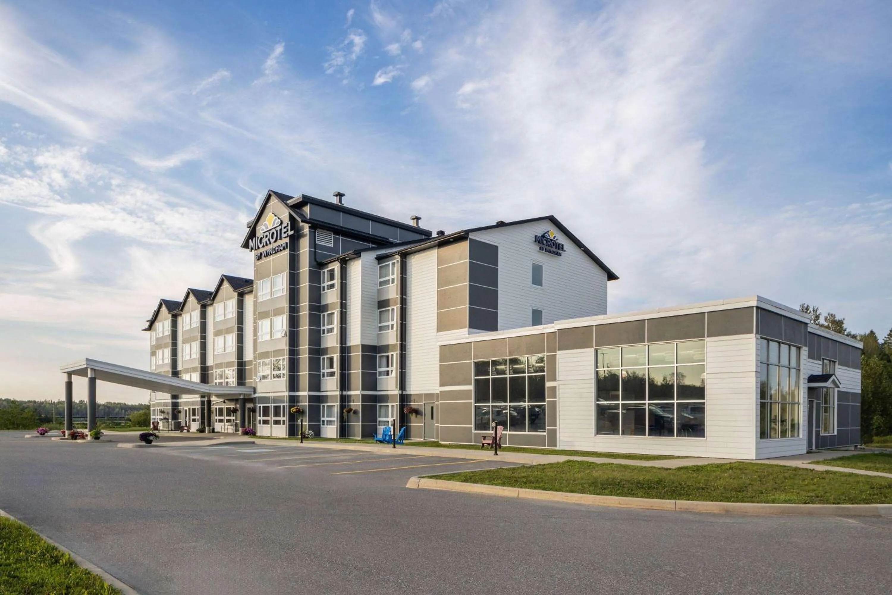 Property building in Microtel Inn & Suites by Wyndham Kirkland Lake