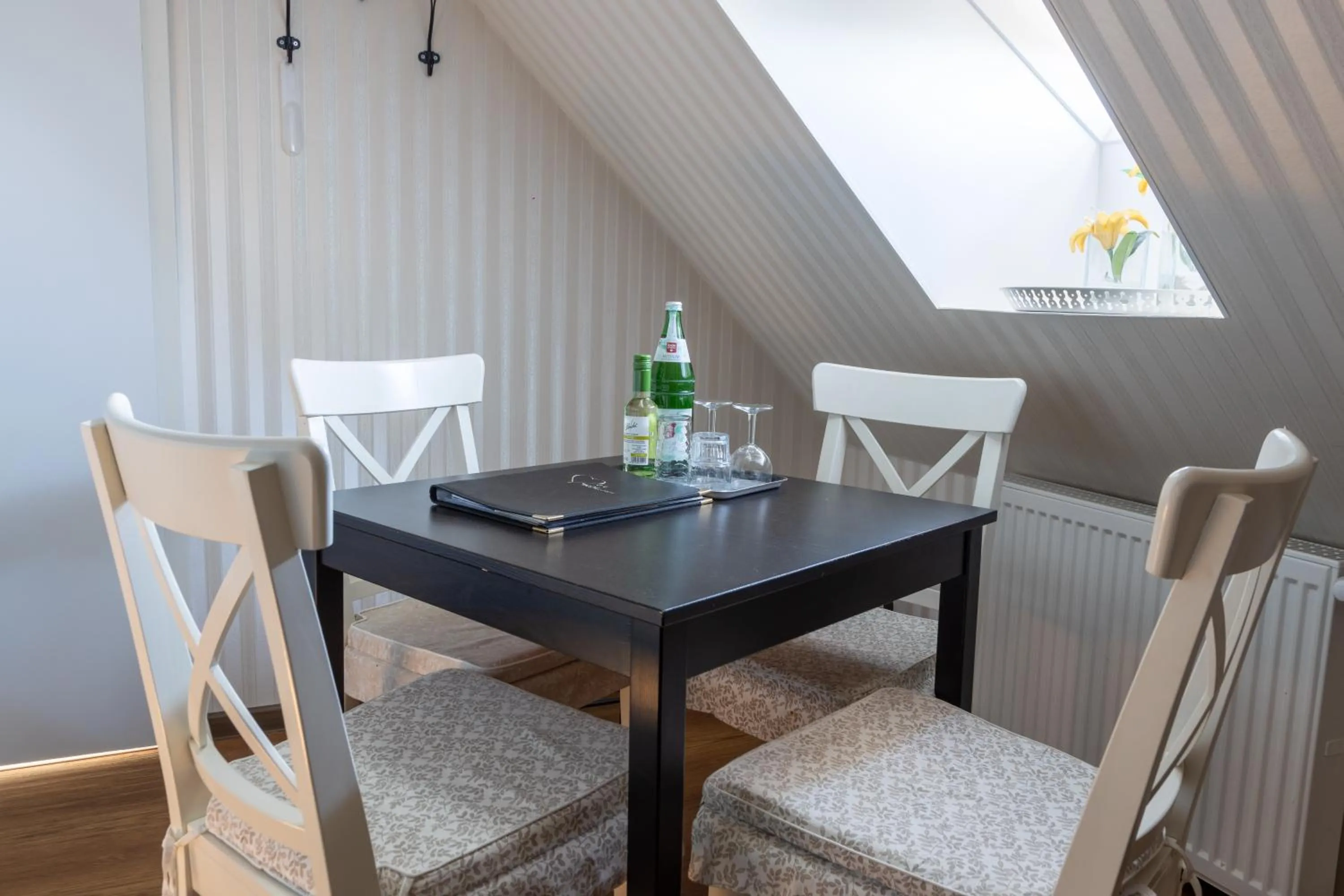 Dining area in Spielzeughotel Sonneberg