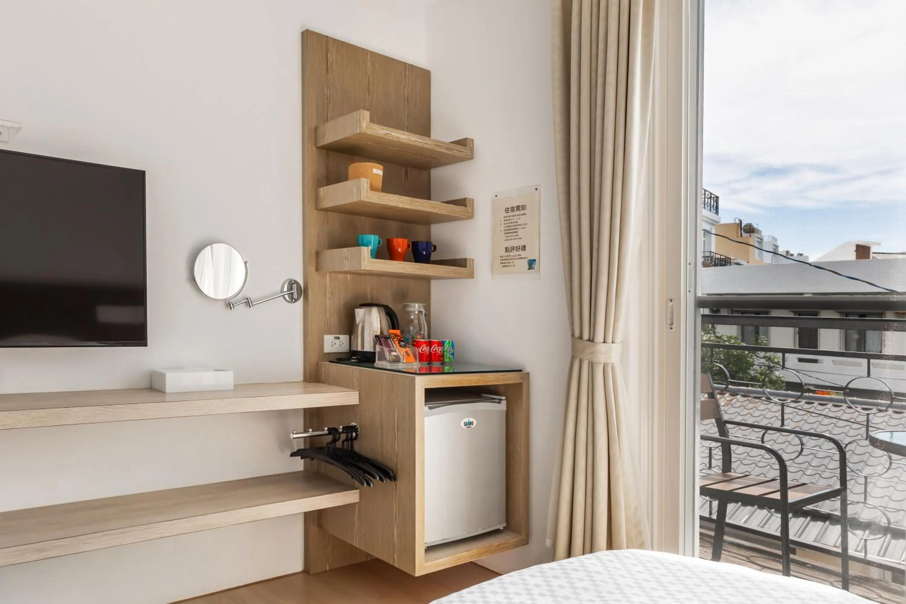 Photo of the whole room, Bed in Fairyland & Farm Guest House