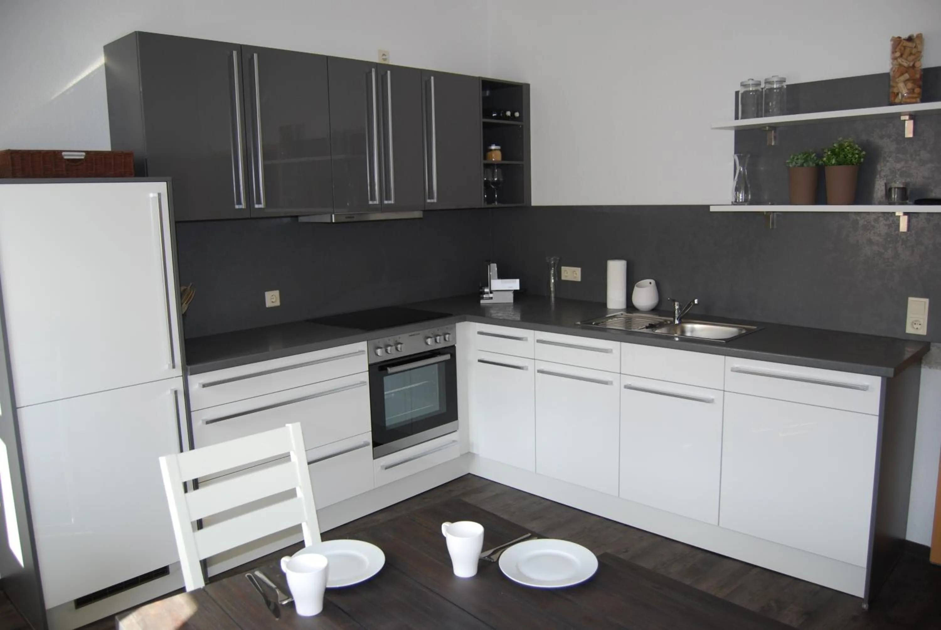 Kitchen or kitchenette in B2-Ferienwohnung