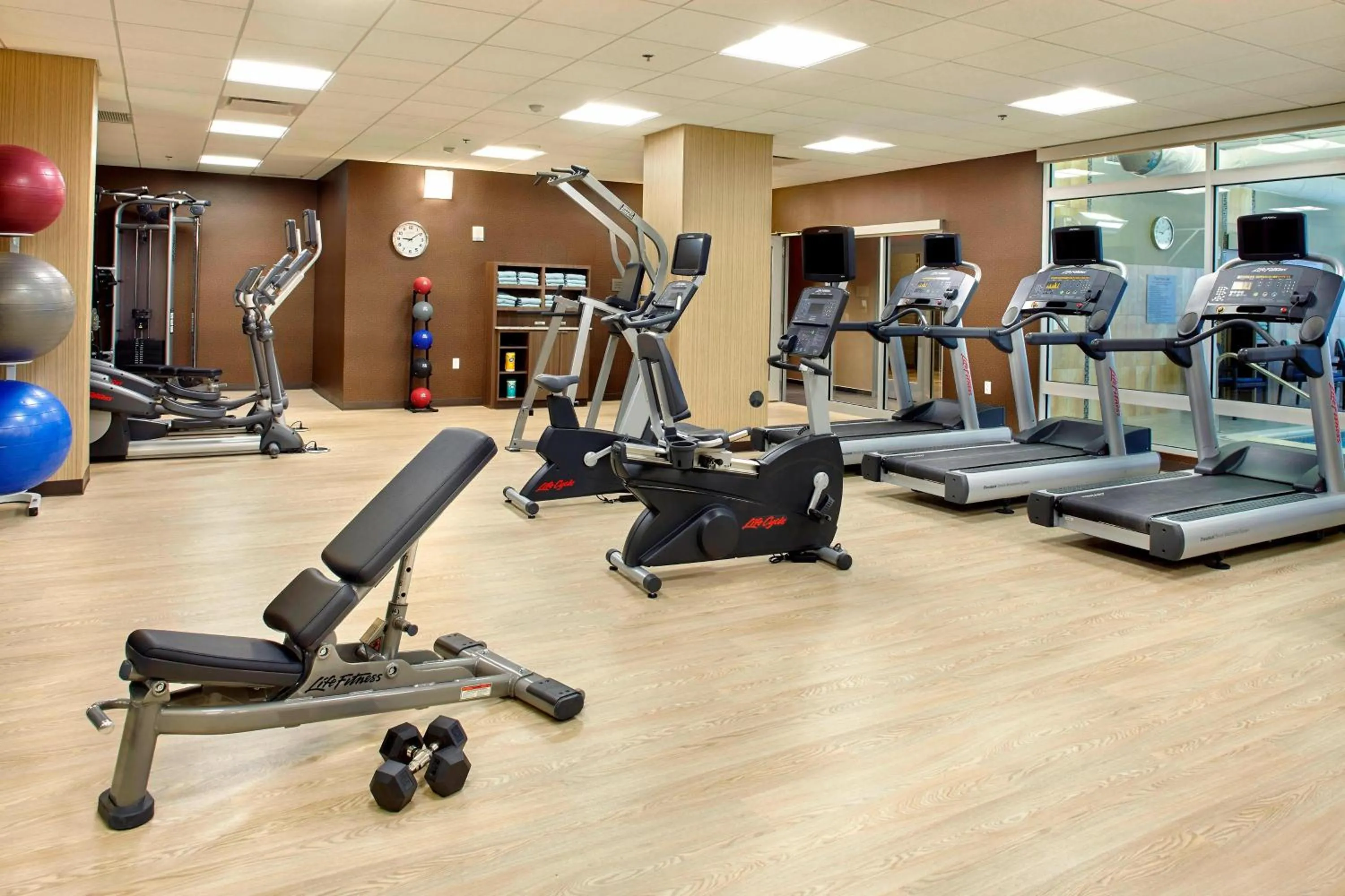 Fitness centre/facilities in Courtyard by Marriott Akron Downtown
