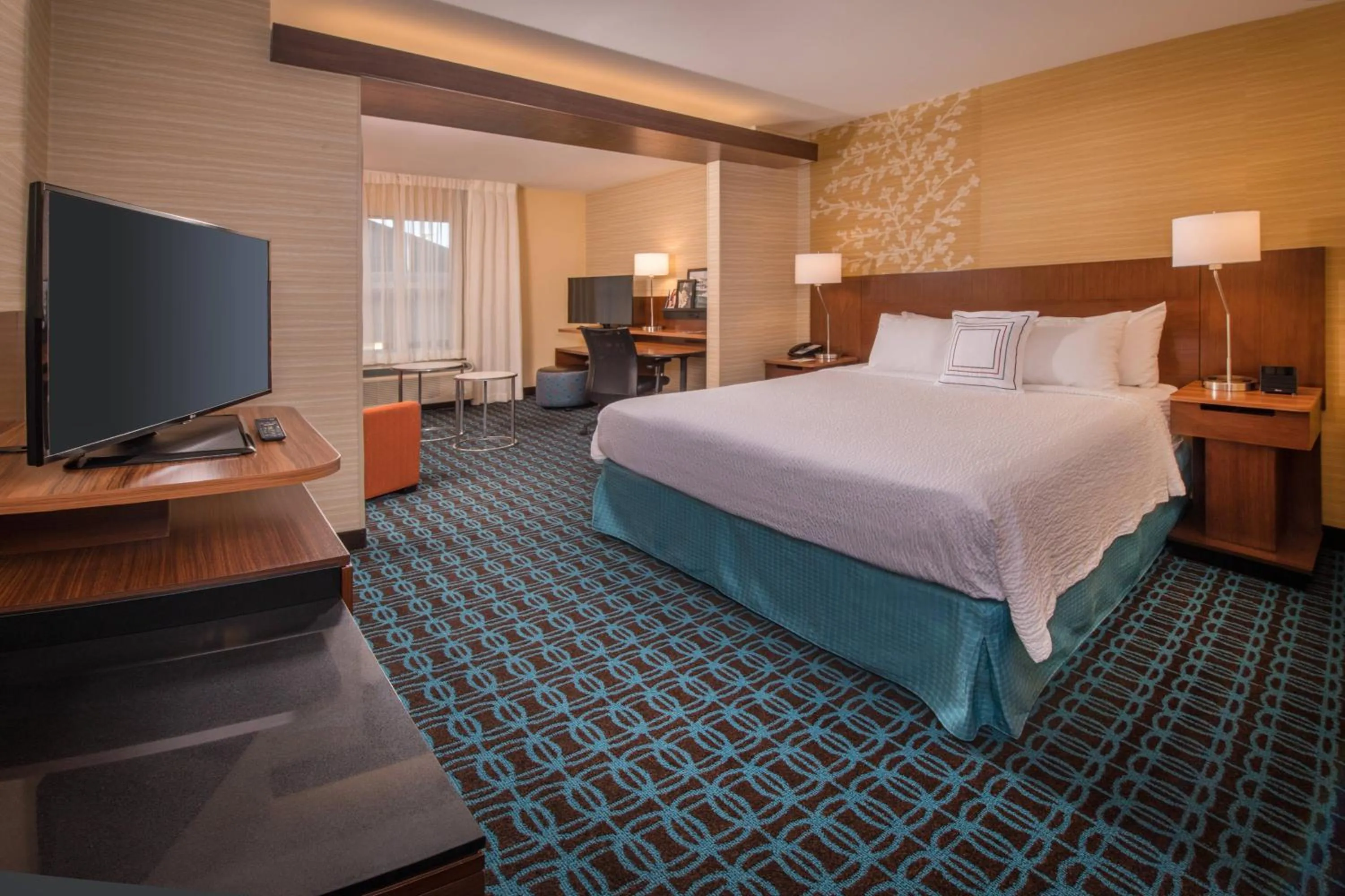 Bedroom, Bed in Fairfield Inn & Suites by Marriott Easton