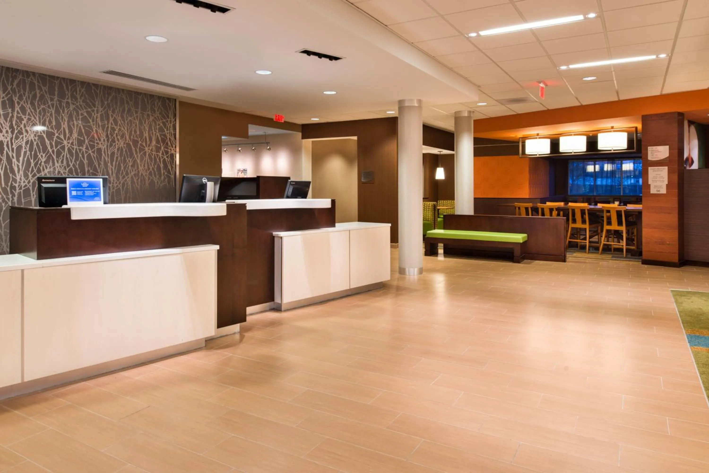 Lobby or reception in Fairfield Inn & Suites by Marriott Utica