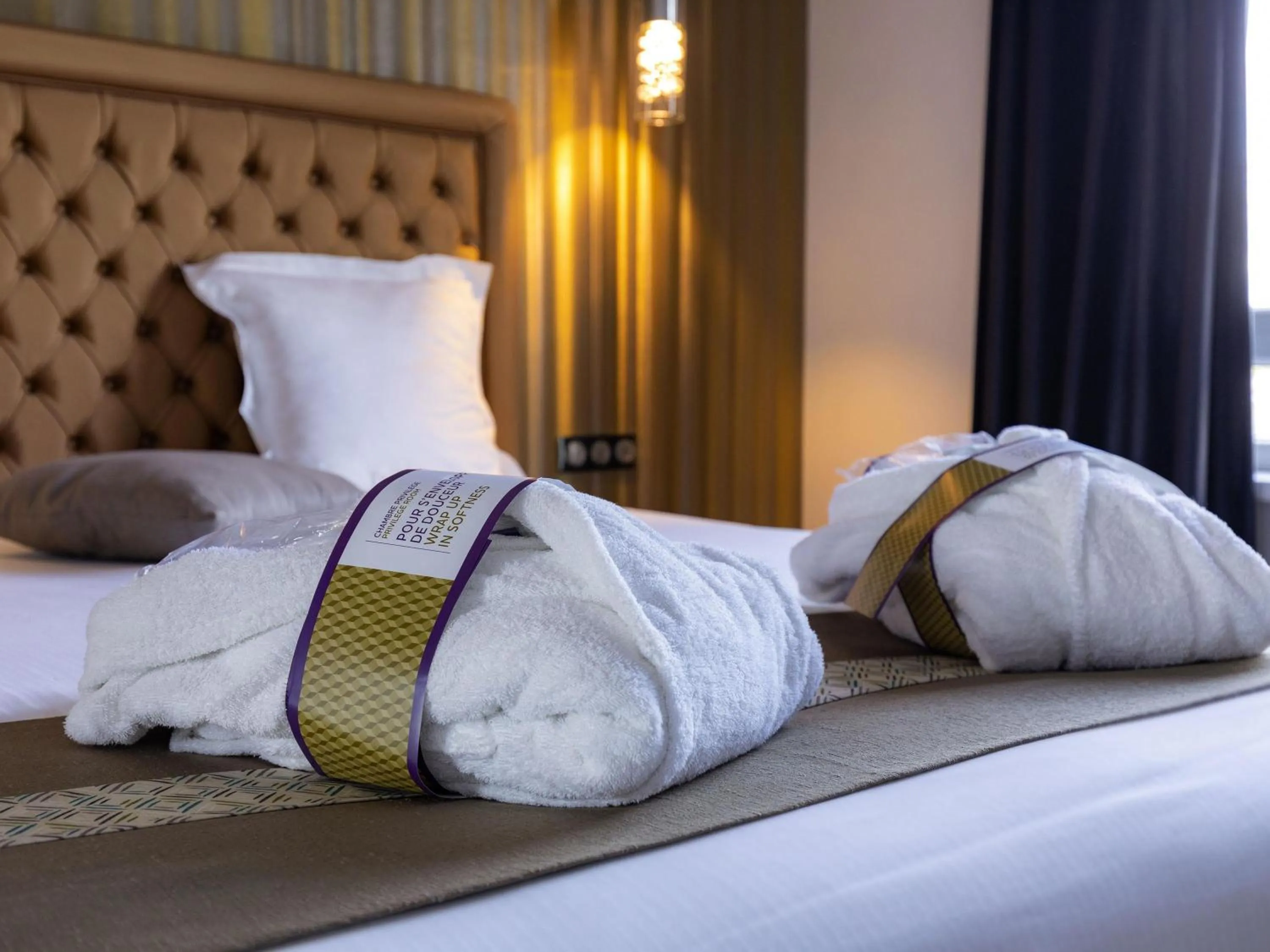 Bedroom, Bed in Mercure Bale Mulhouse Aeroport