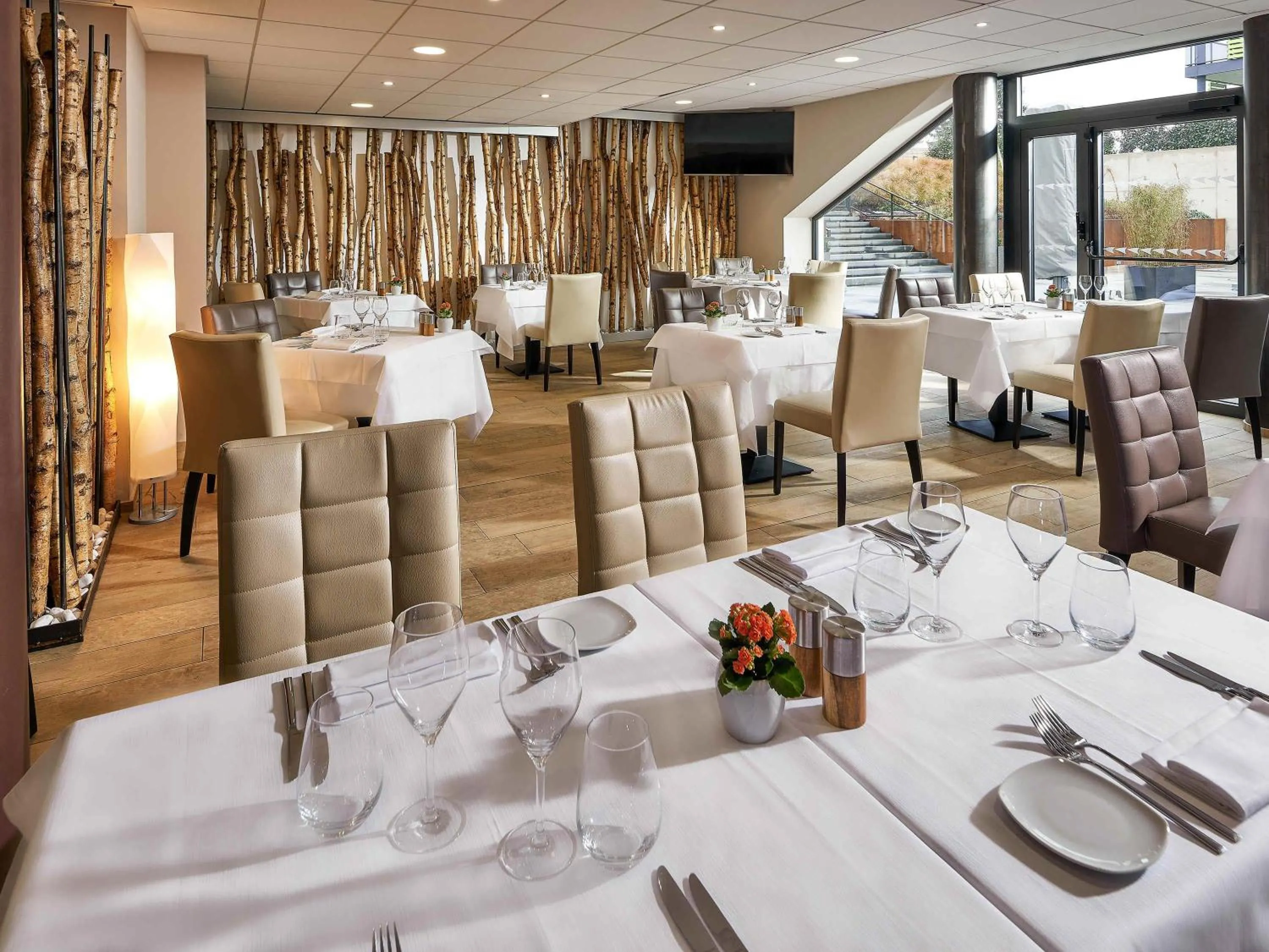 Restaurant/places to eat in Mercure Bale Mulhouse Aeroport