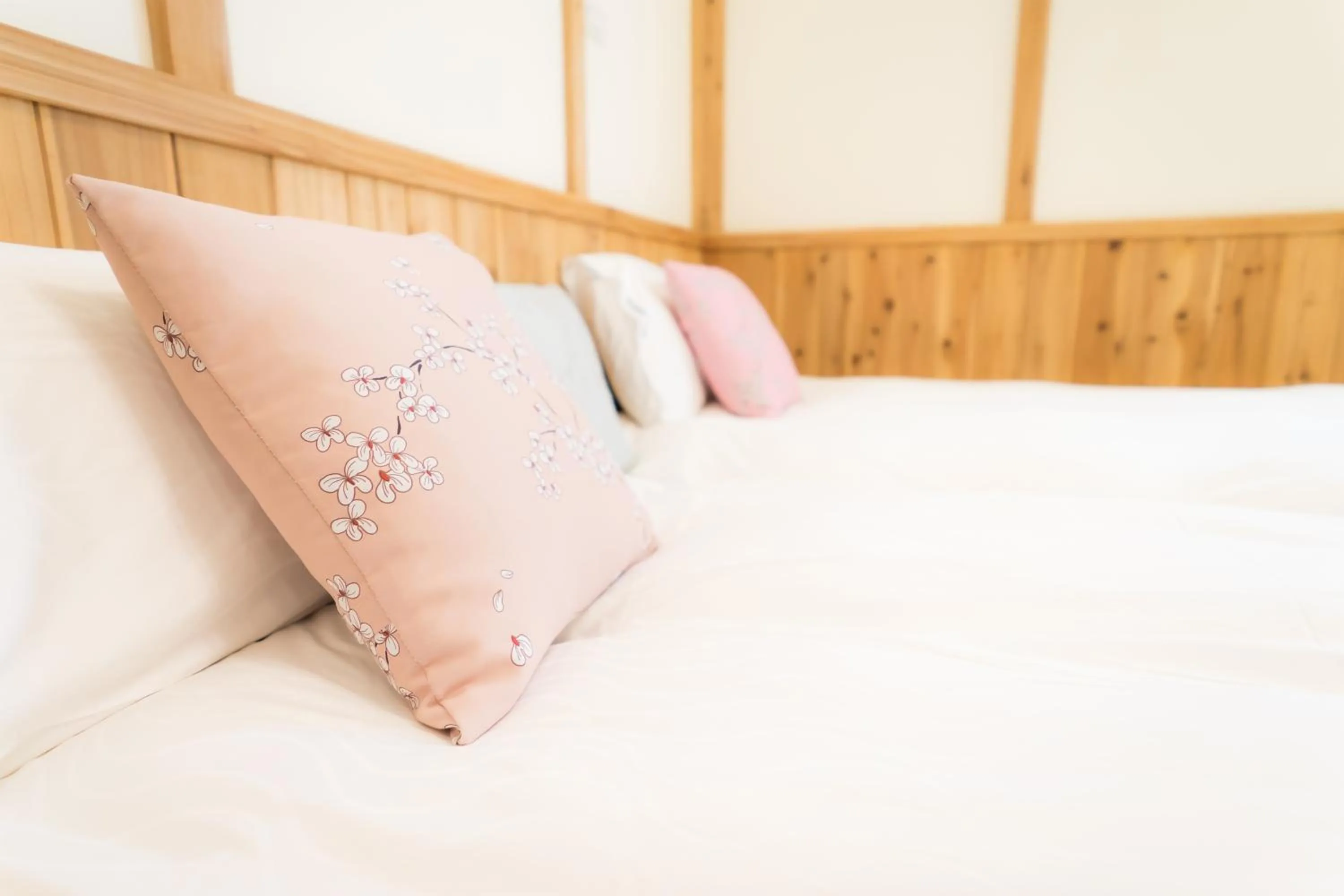 Decorative detail, Bed in Books & Woods Bed and Breakfast