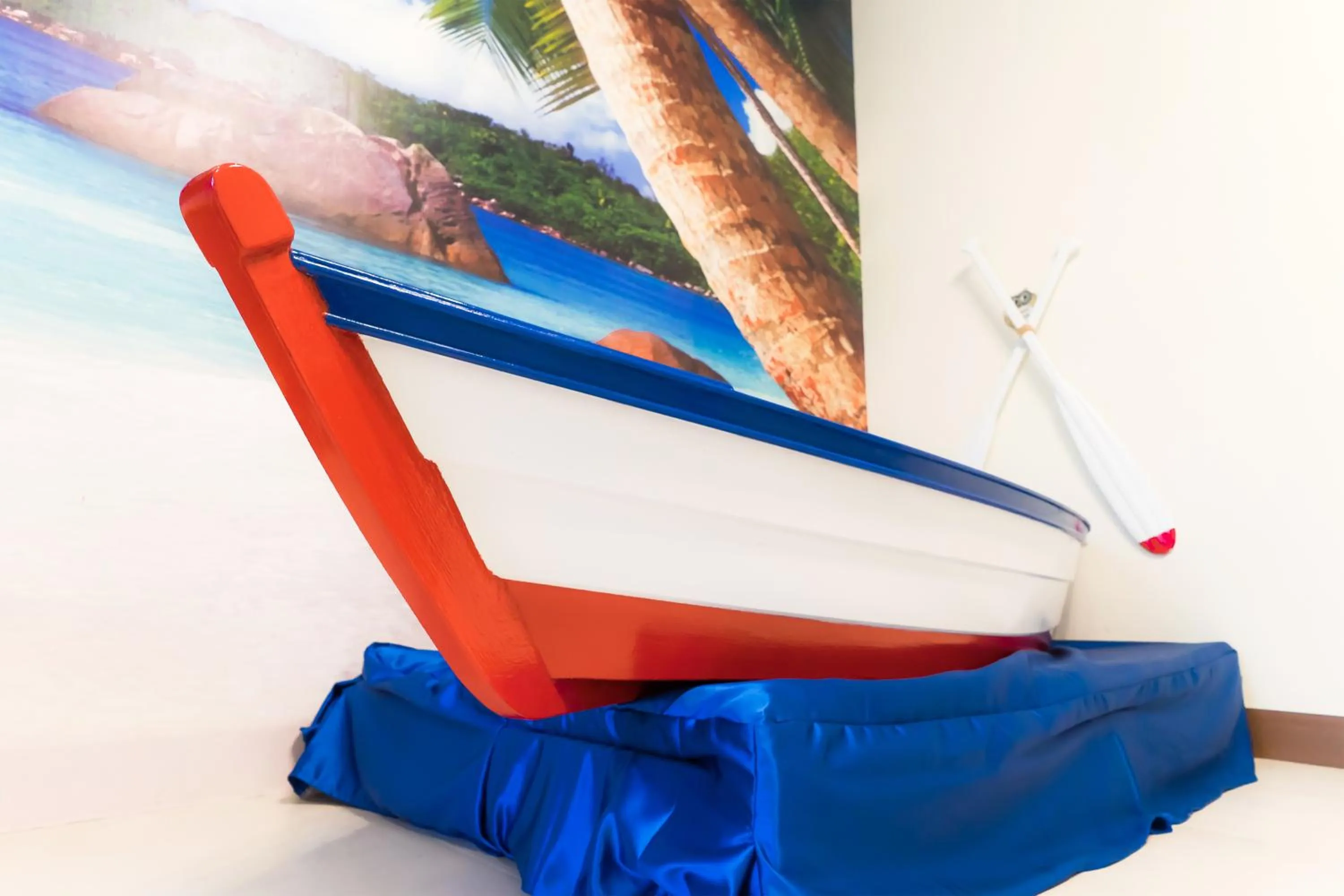 Decorative detail, Bed in Books & Woods Bed and Breakfast