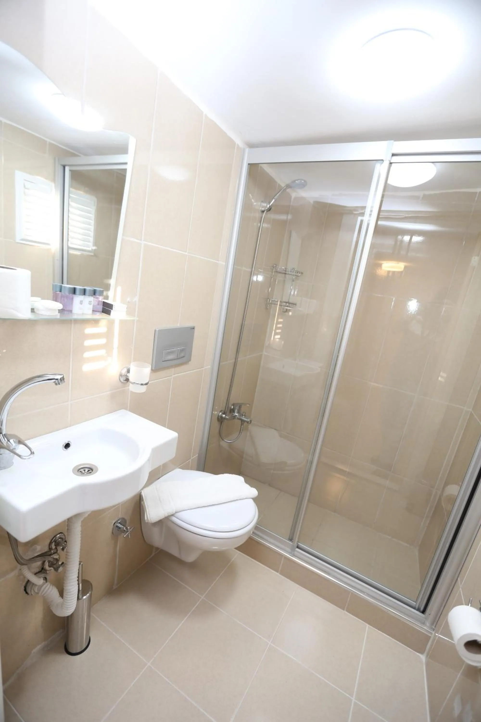 Shower in My Holiday Time Hotel