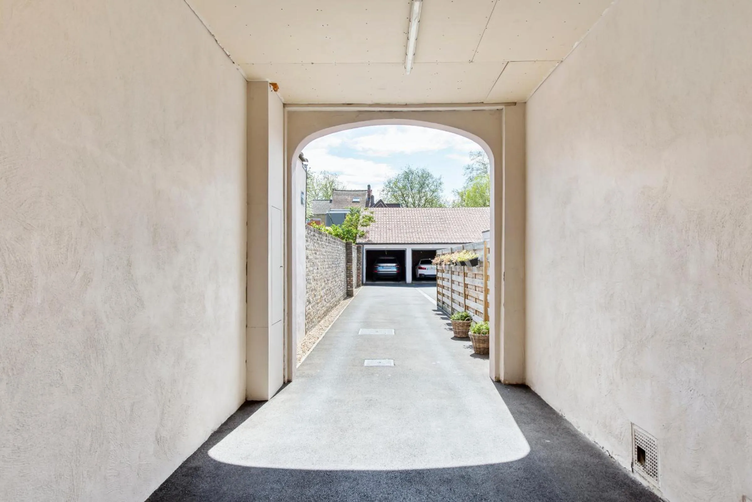 Facade/entrance in Maison Bruges