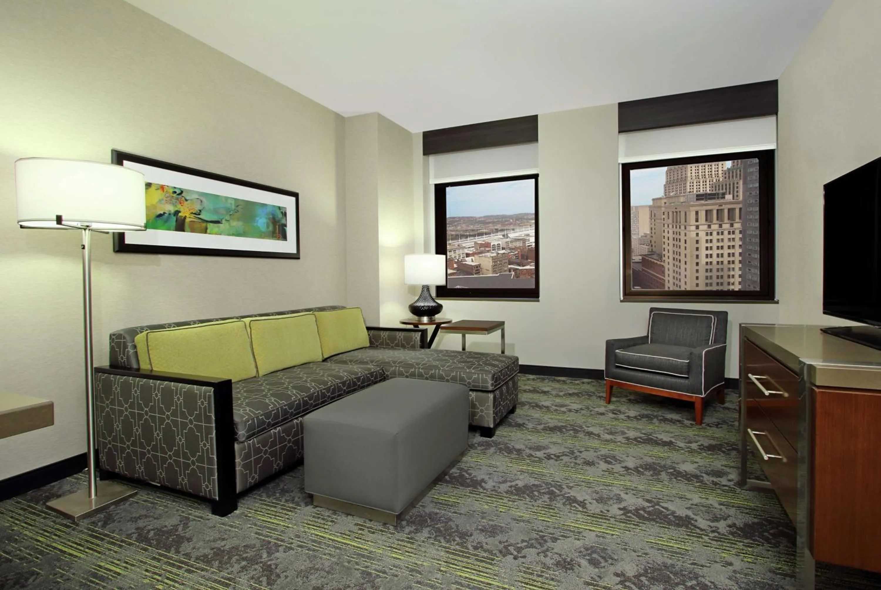 Living room in Embassy Suites Pittsburgh-Downtown