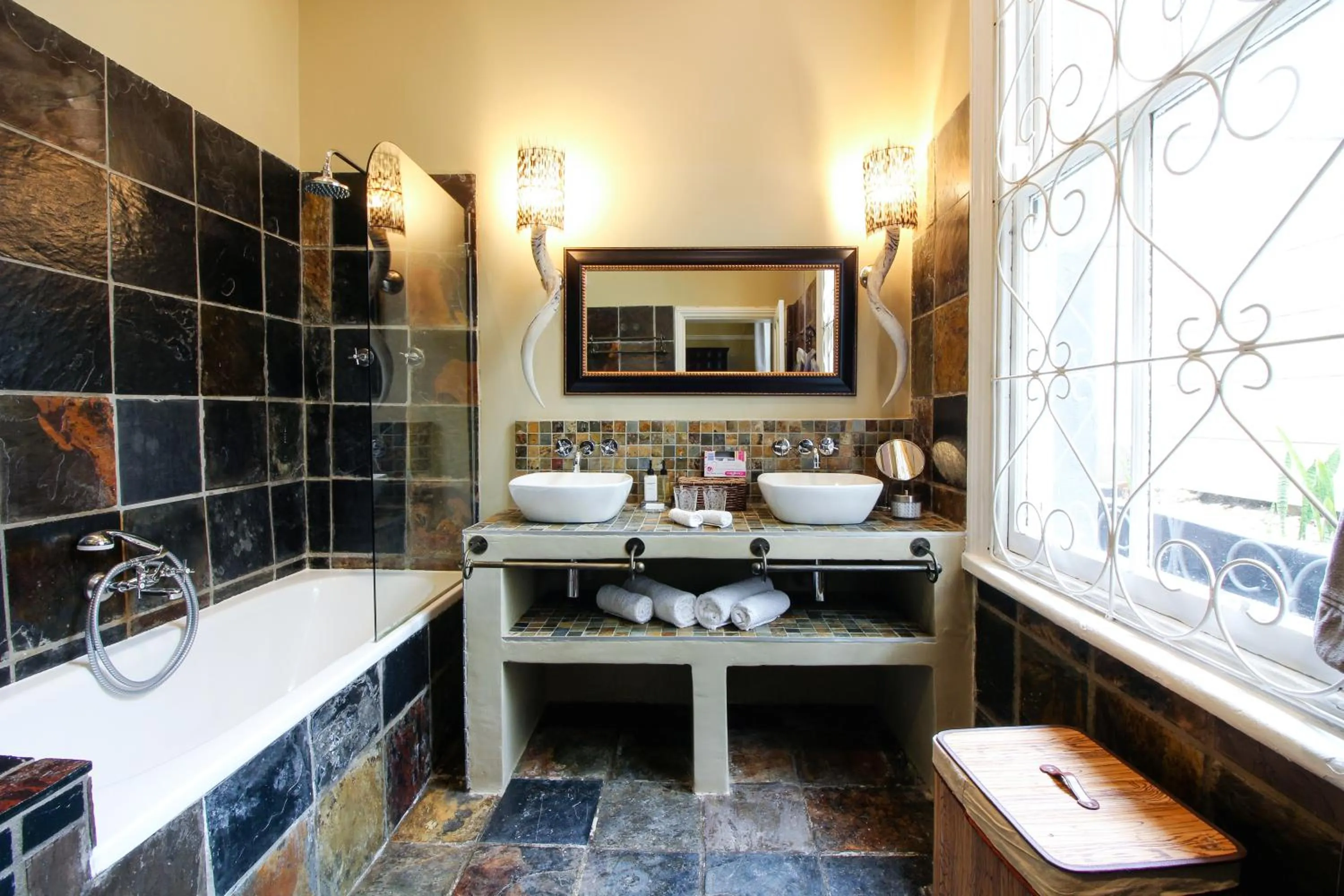 Bathroom in Jardin d'ébène Boutique Guesthouse