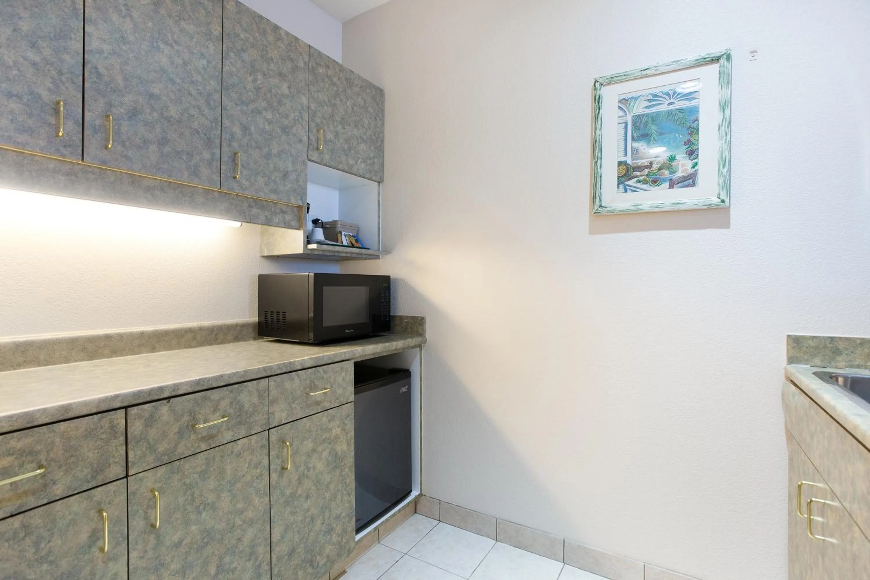 Lakeview Inns & Suites - Okotoks