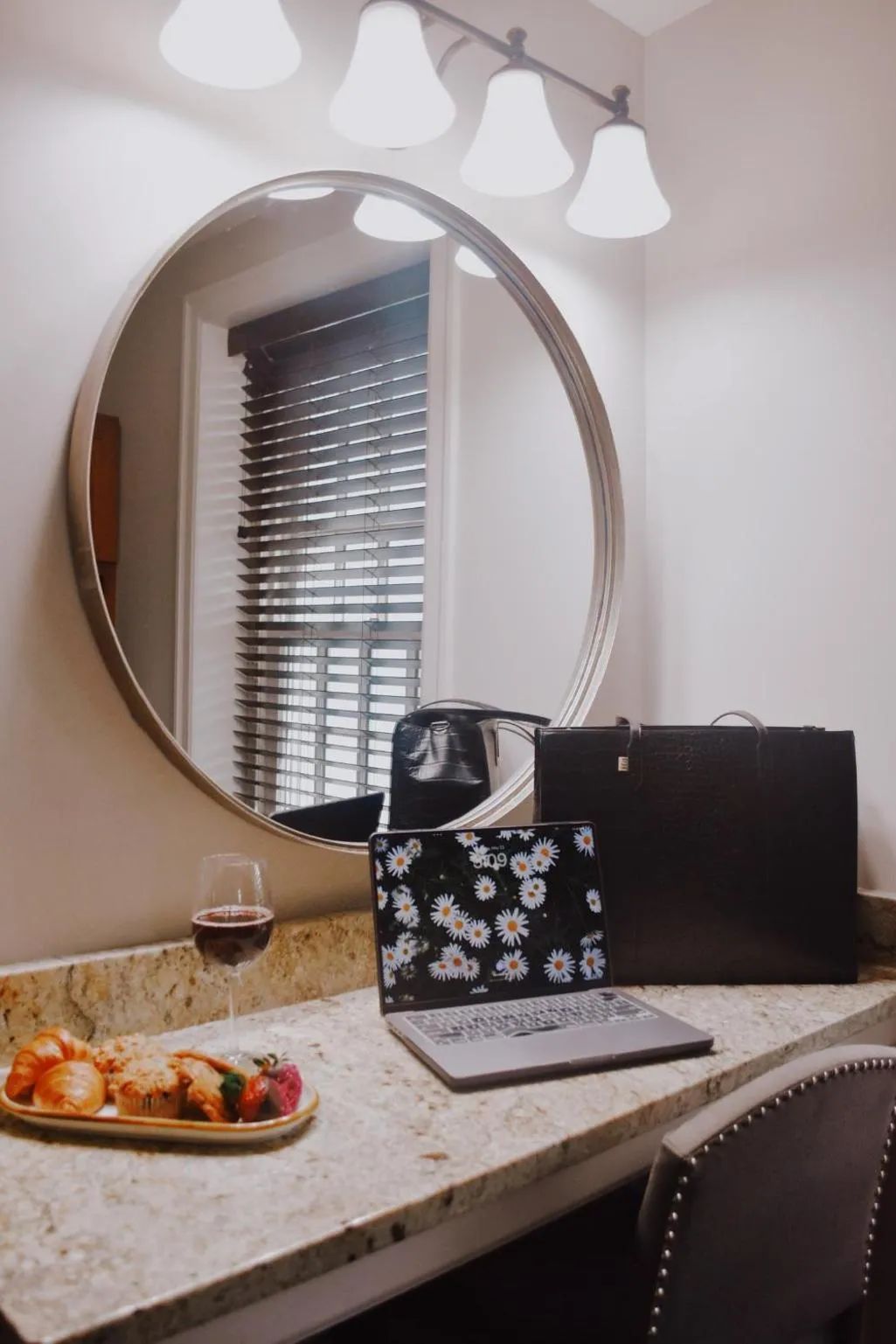 Normandy Farm Hotel & Conference Center