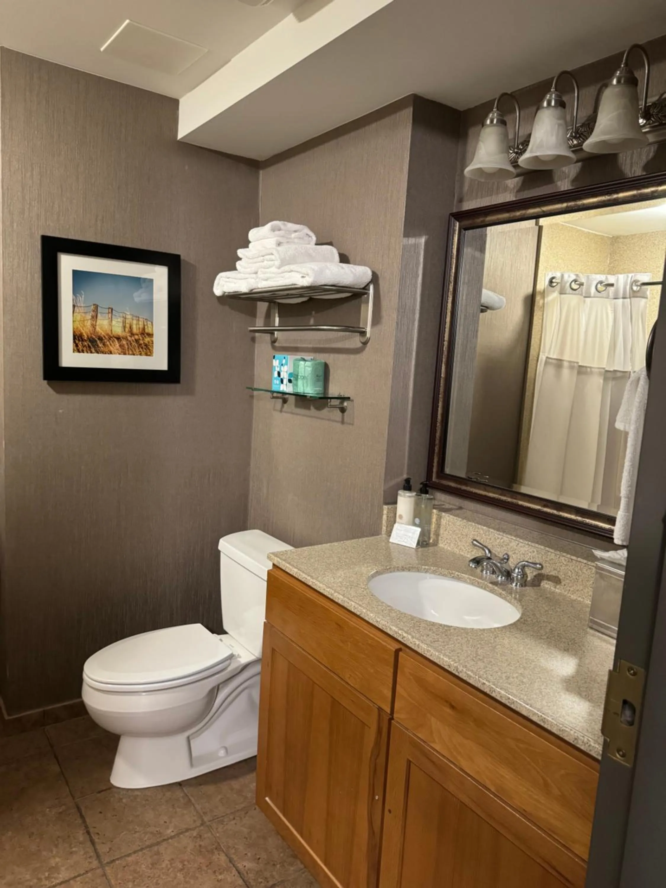 Normandy Farm Hotel & Conference Center