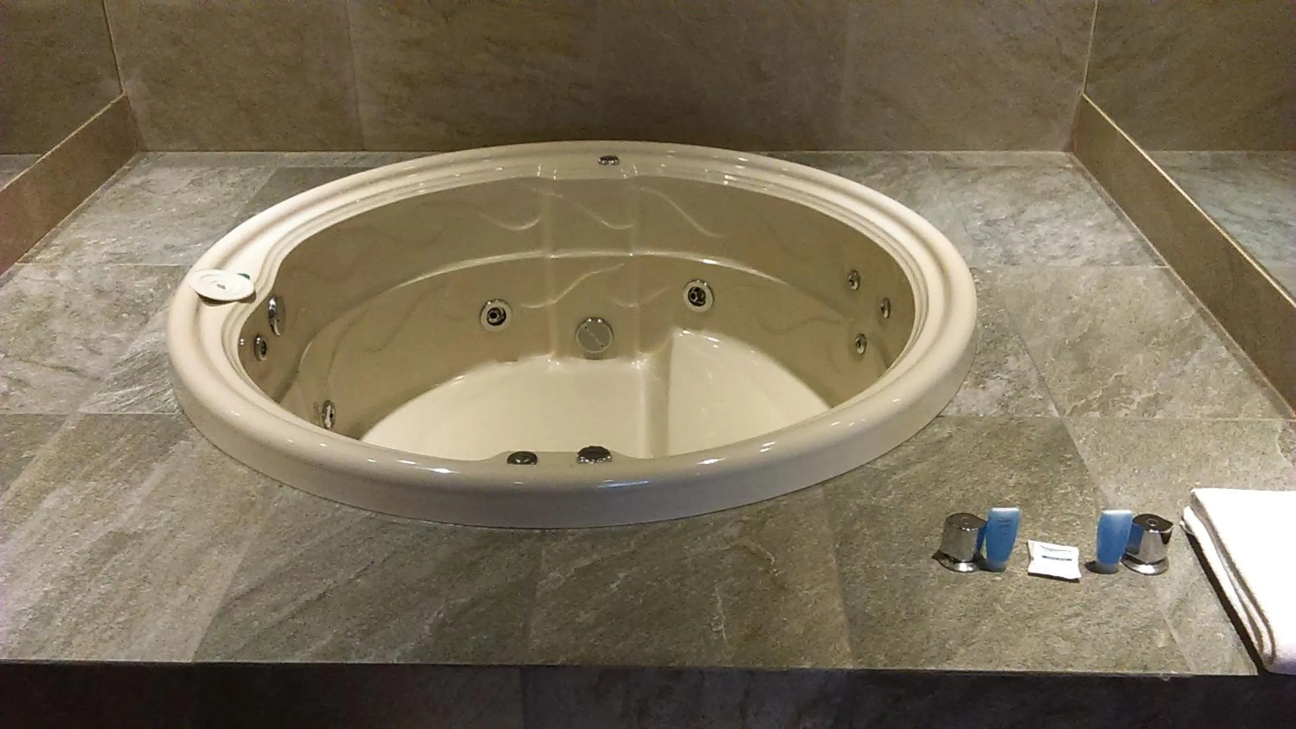 Bathroom in Hotel Aeropuerto