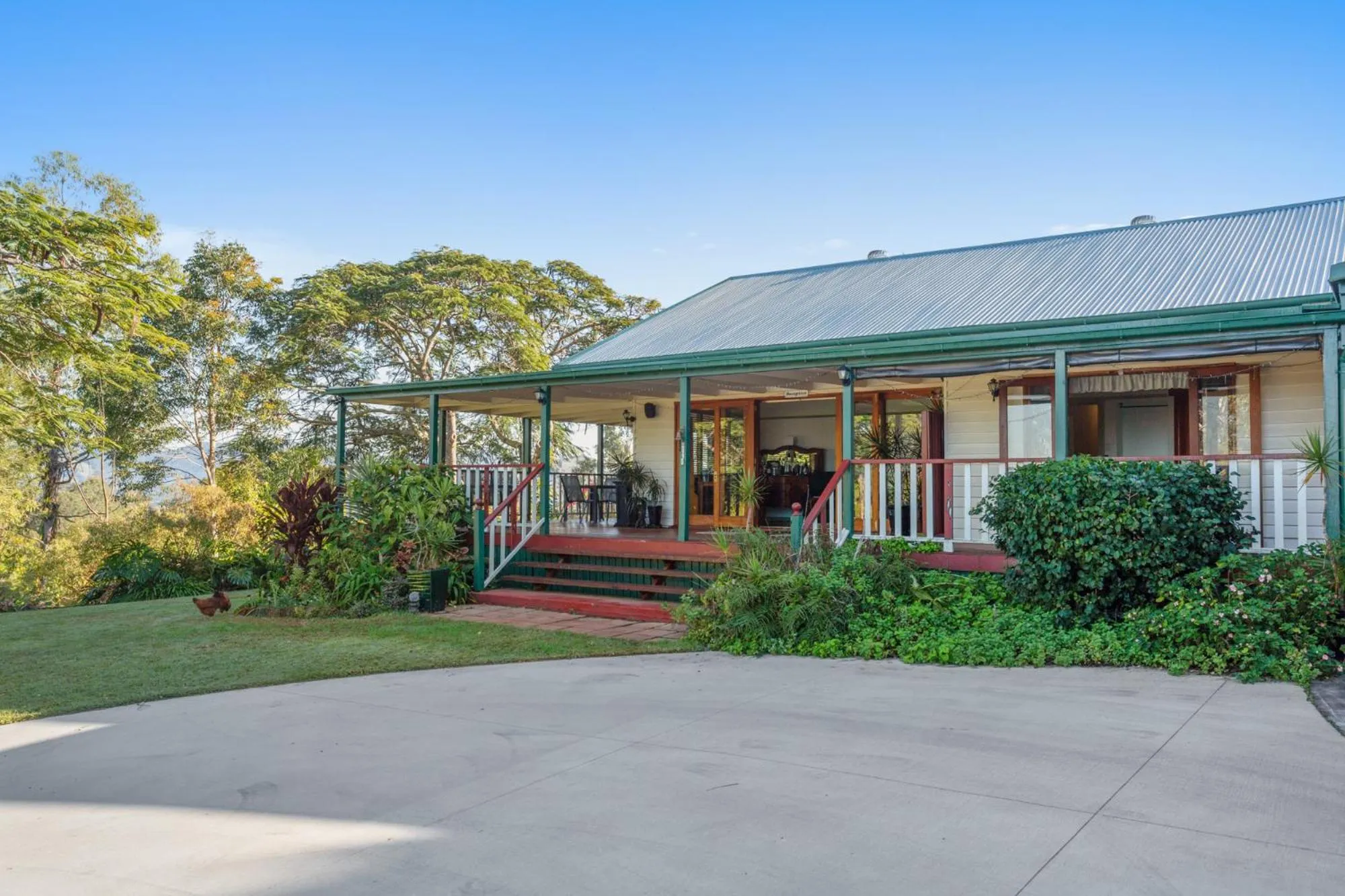 Facade/entrance in Amamoor Homestead and Country Cottages