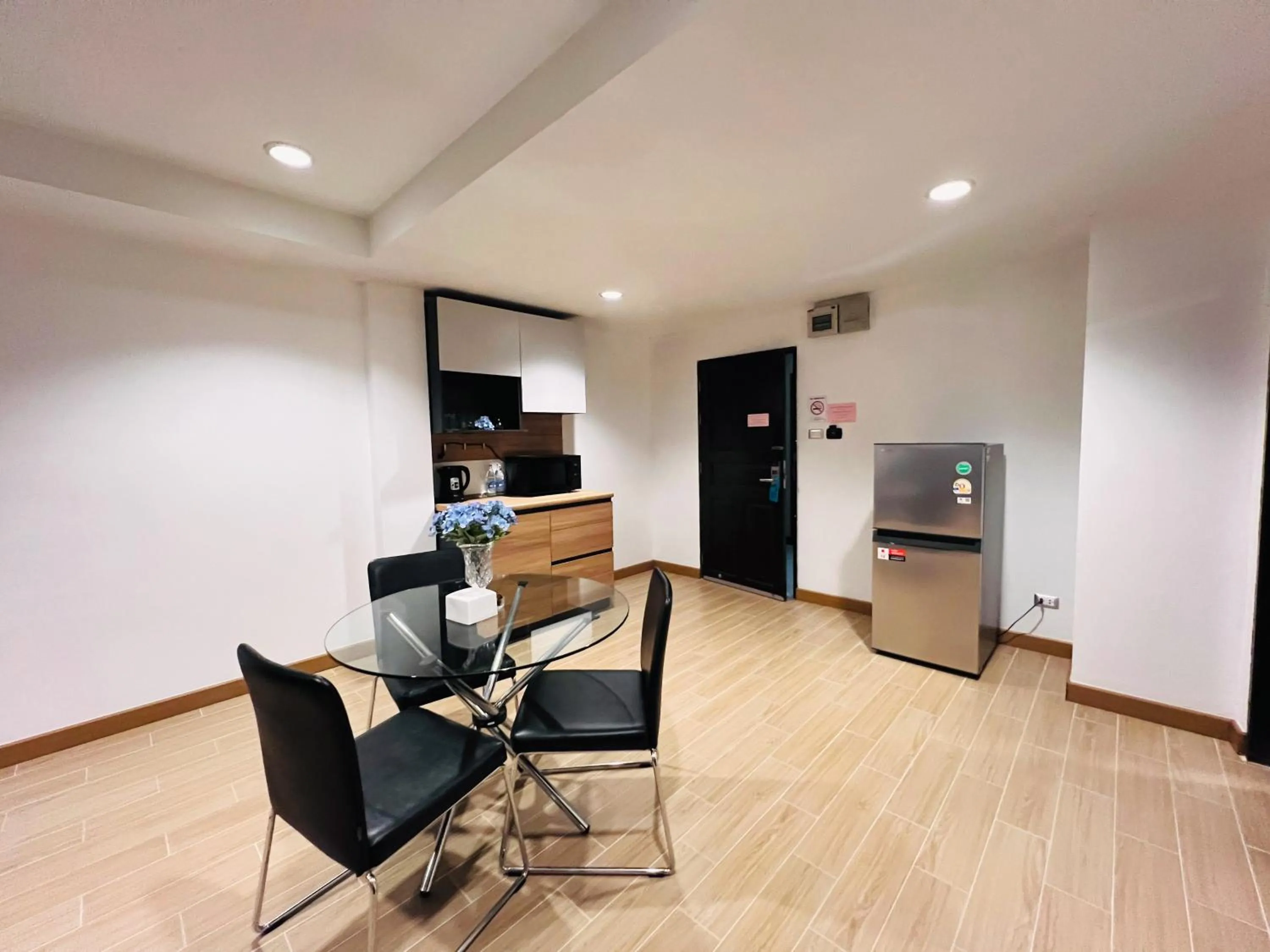 Living room in 14 Place