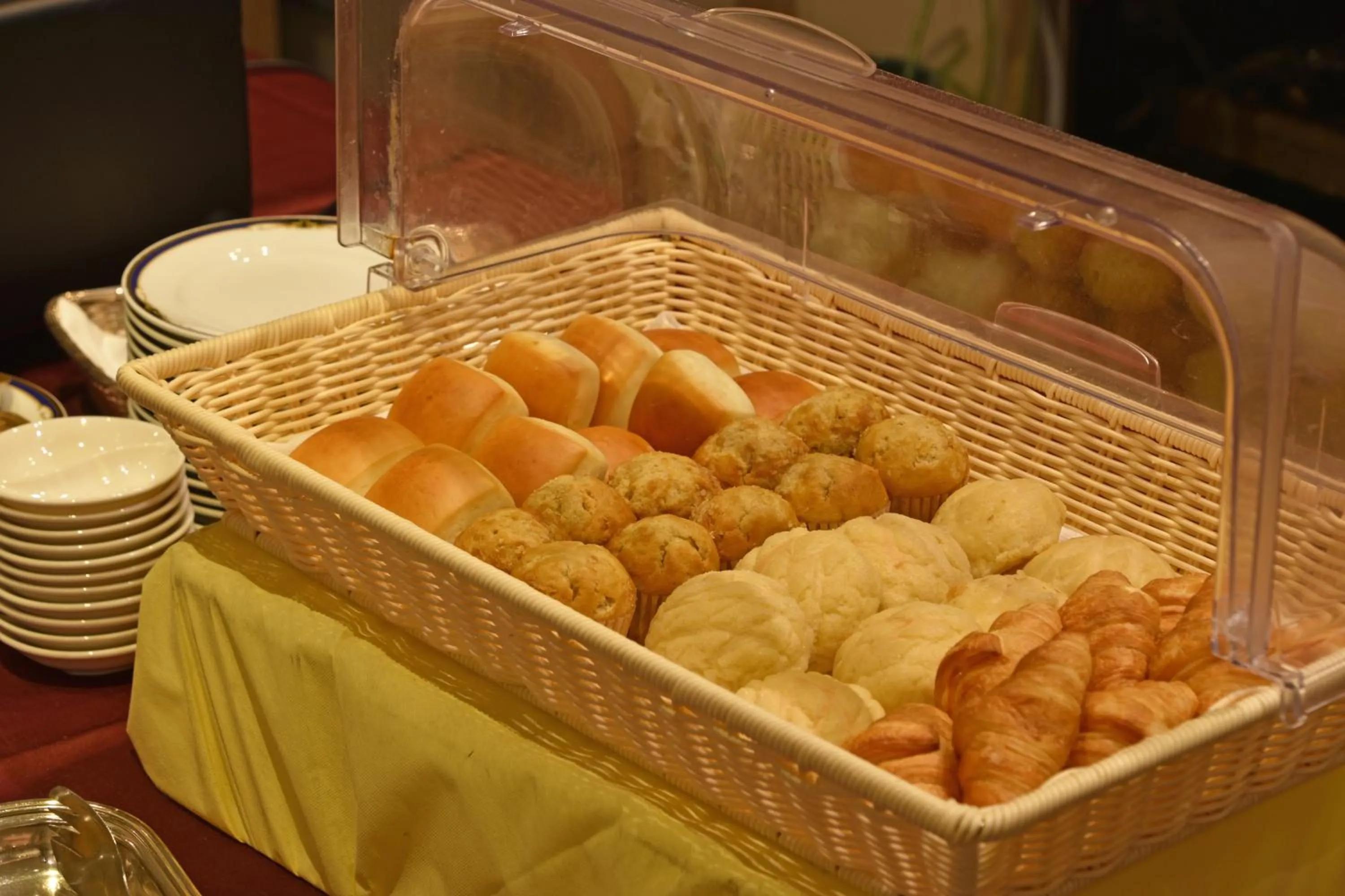 Buffet breakfast in Okura Chiba Hotel