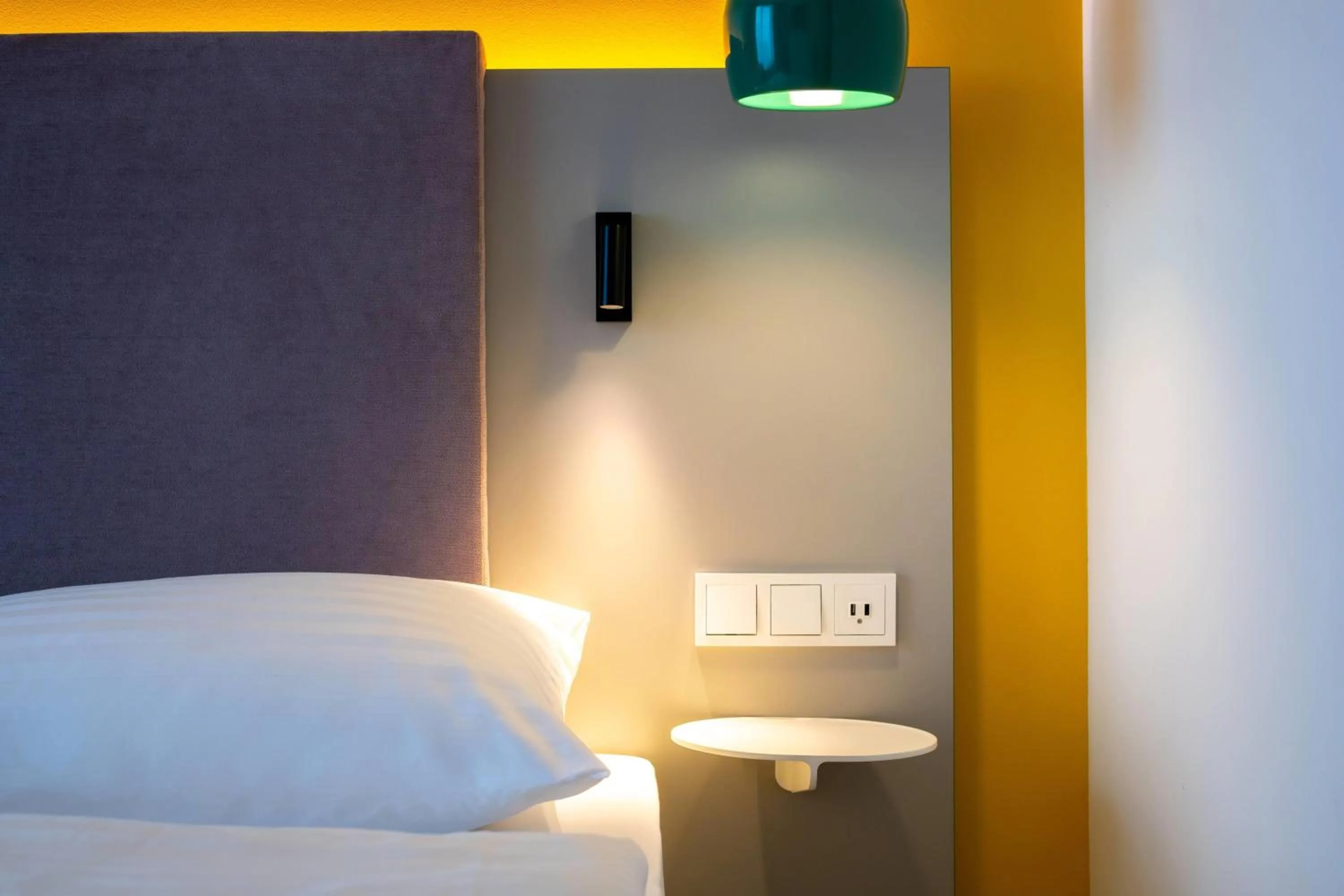 Photo of the whole room, Bed in Vienna House Easy by Wyndham Vienna Airport