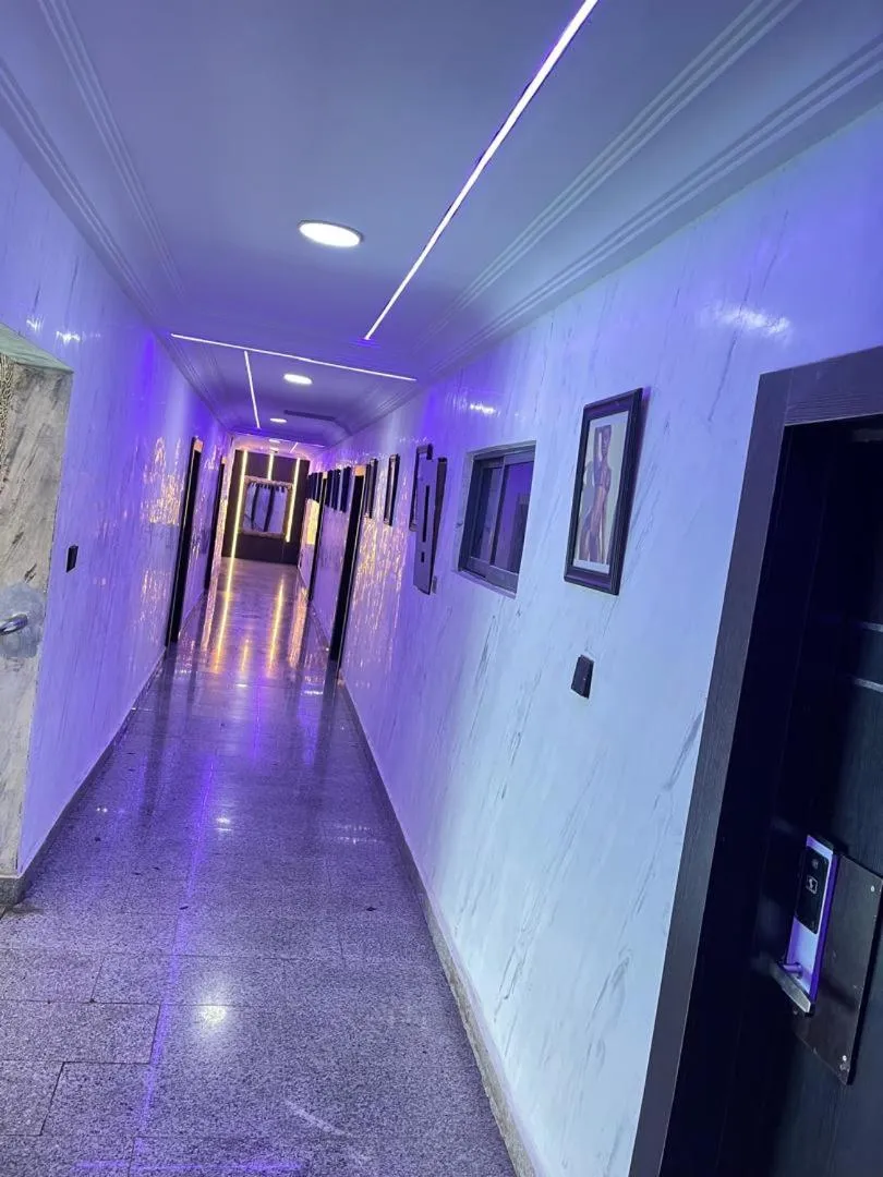 Decorative detail in Hotel Paris Suites