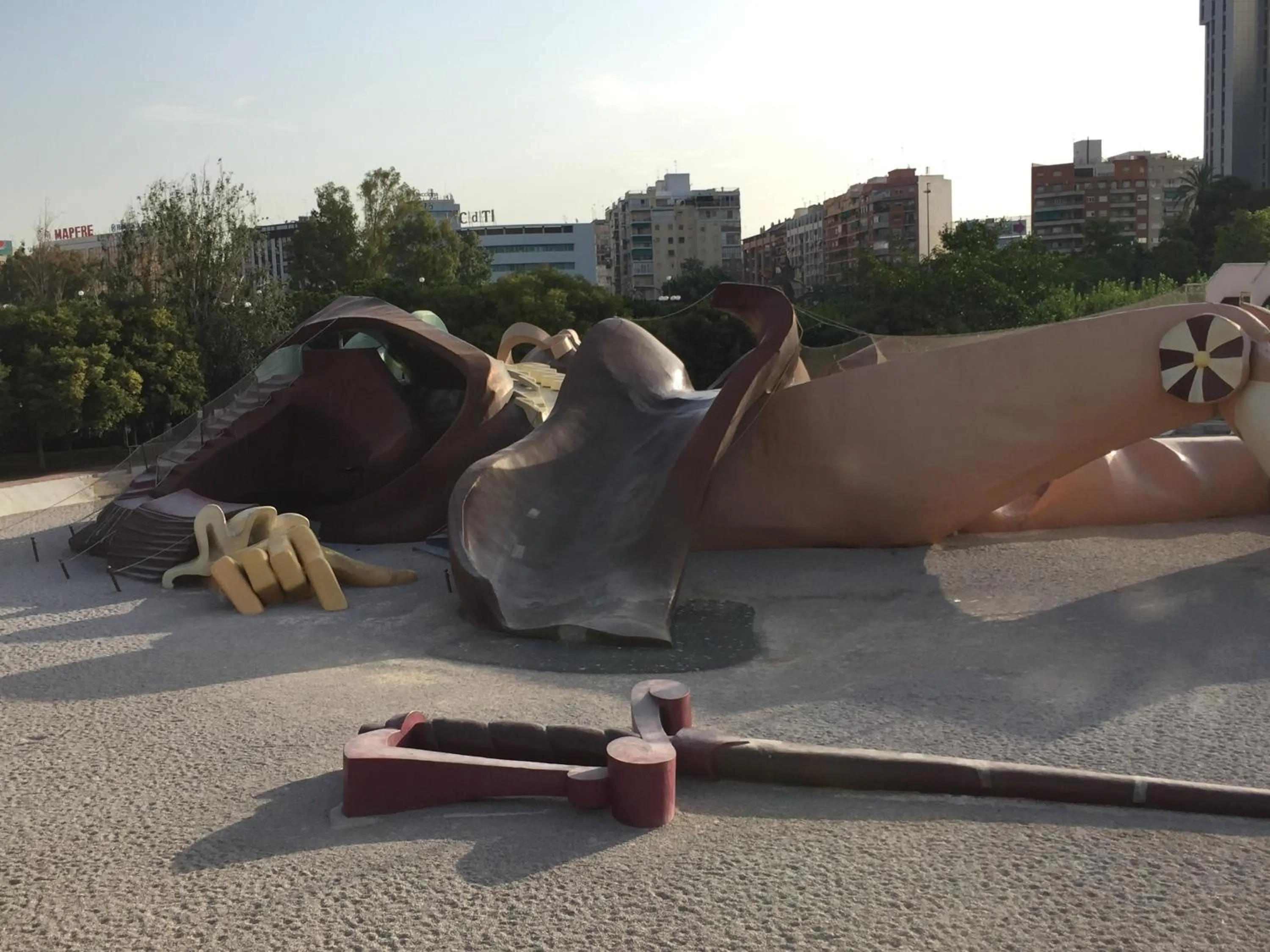 Children play ground in Valencia Centro WiFi