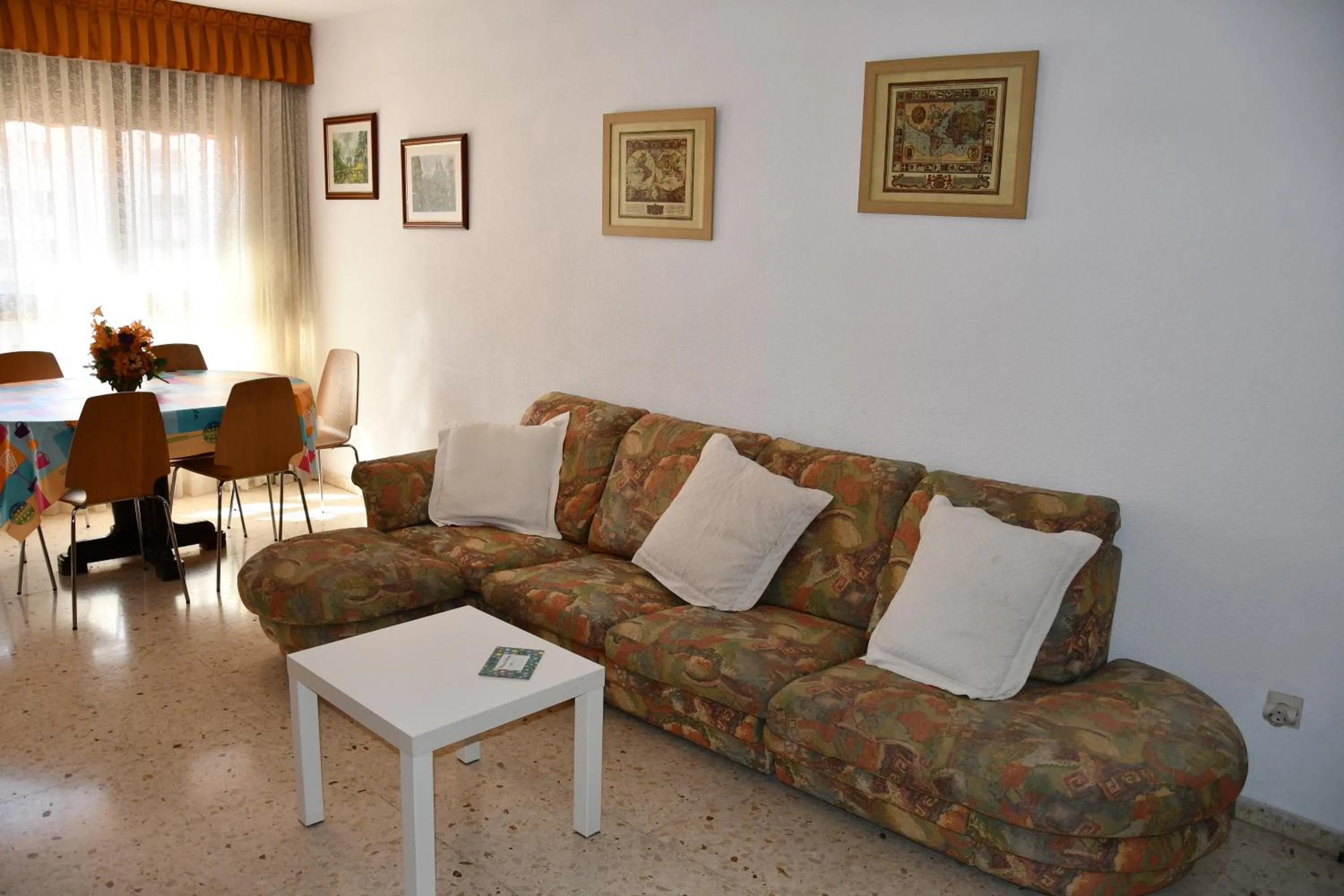 Living room in Valencia Centro WiFi