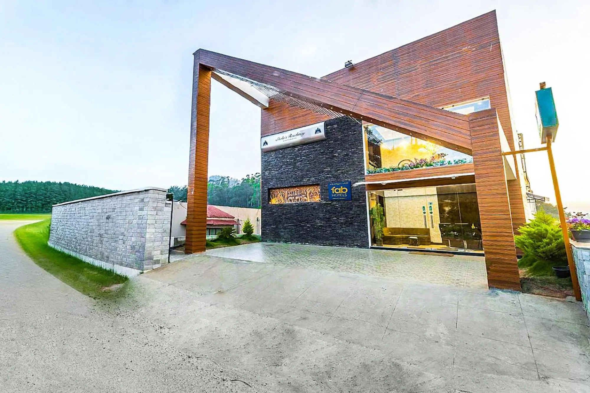 FabHotel Sholas Residency I - Nr Government Rose Garden