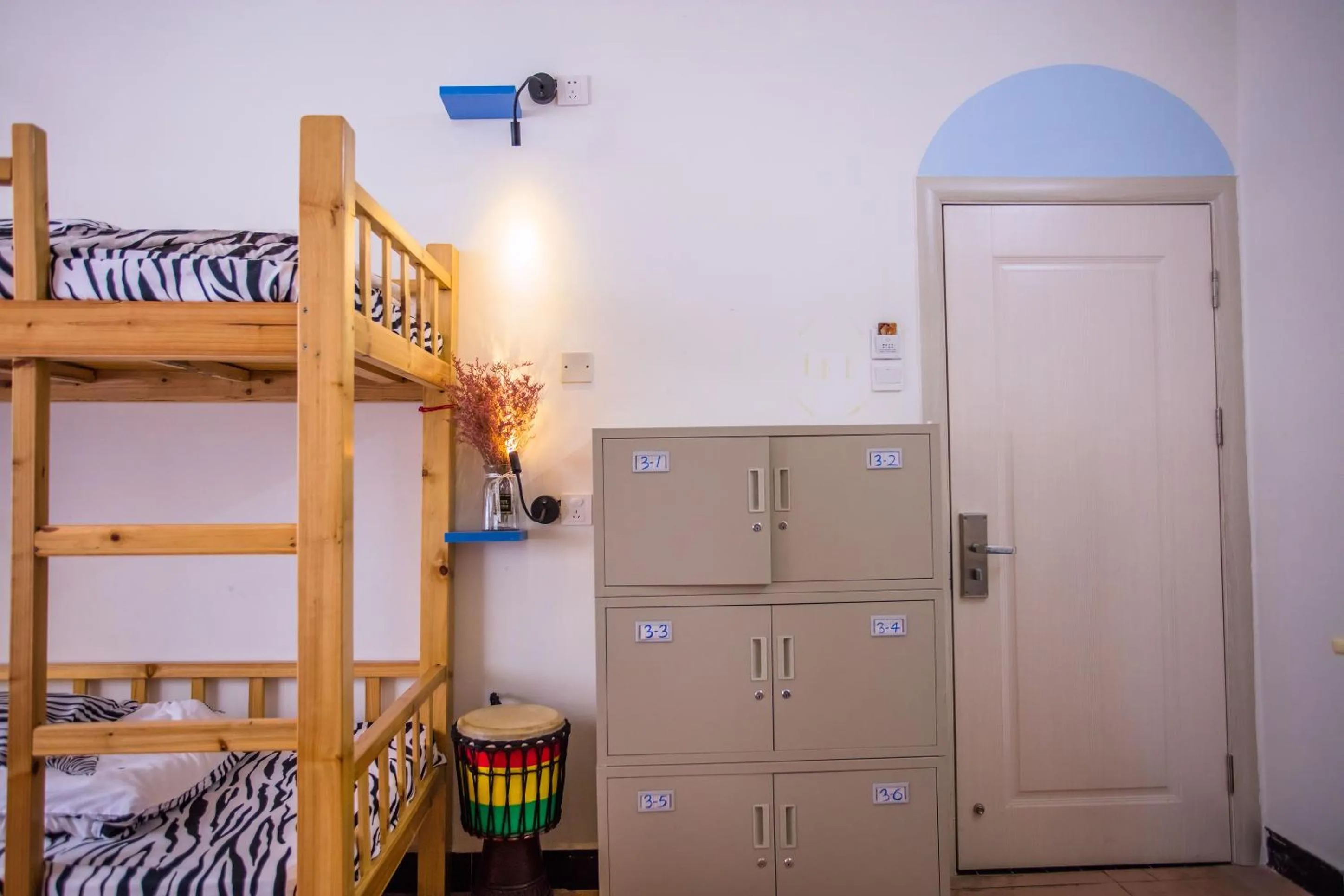 Bedroom, Bed in Murphy Youth Hostel Guilin桂林北站莫非青年旅舍