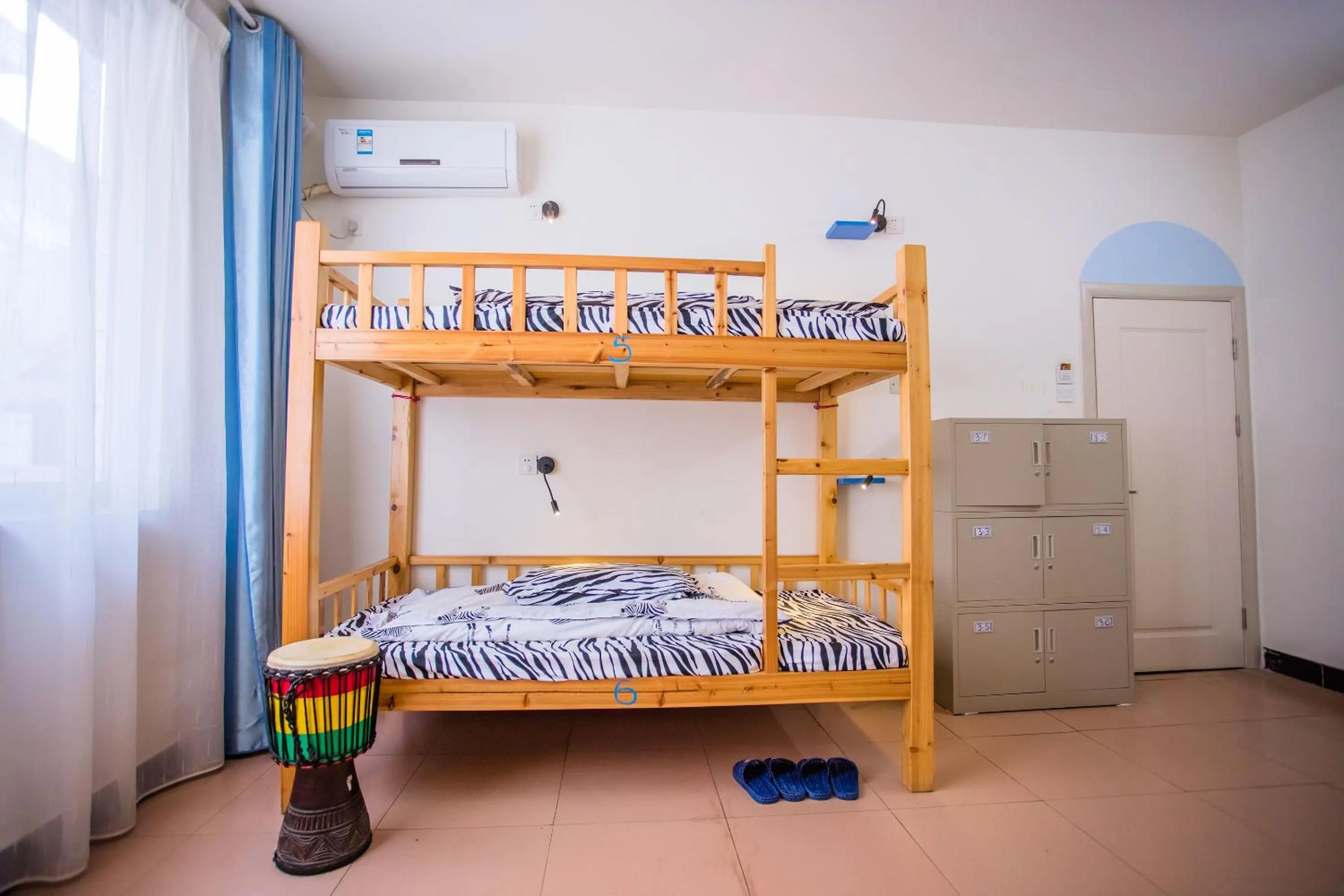 Bed in Murphy Youth Hostel Guilin桂林北站莫非青年旅舍