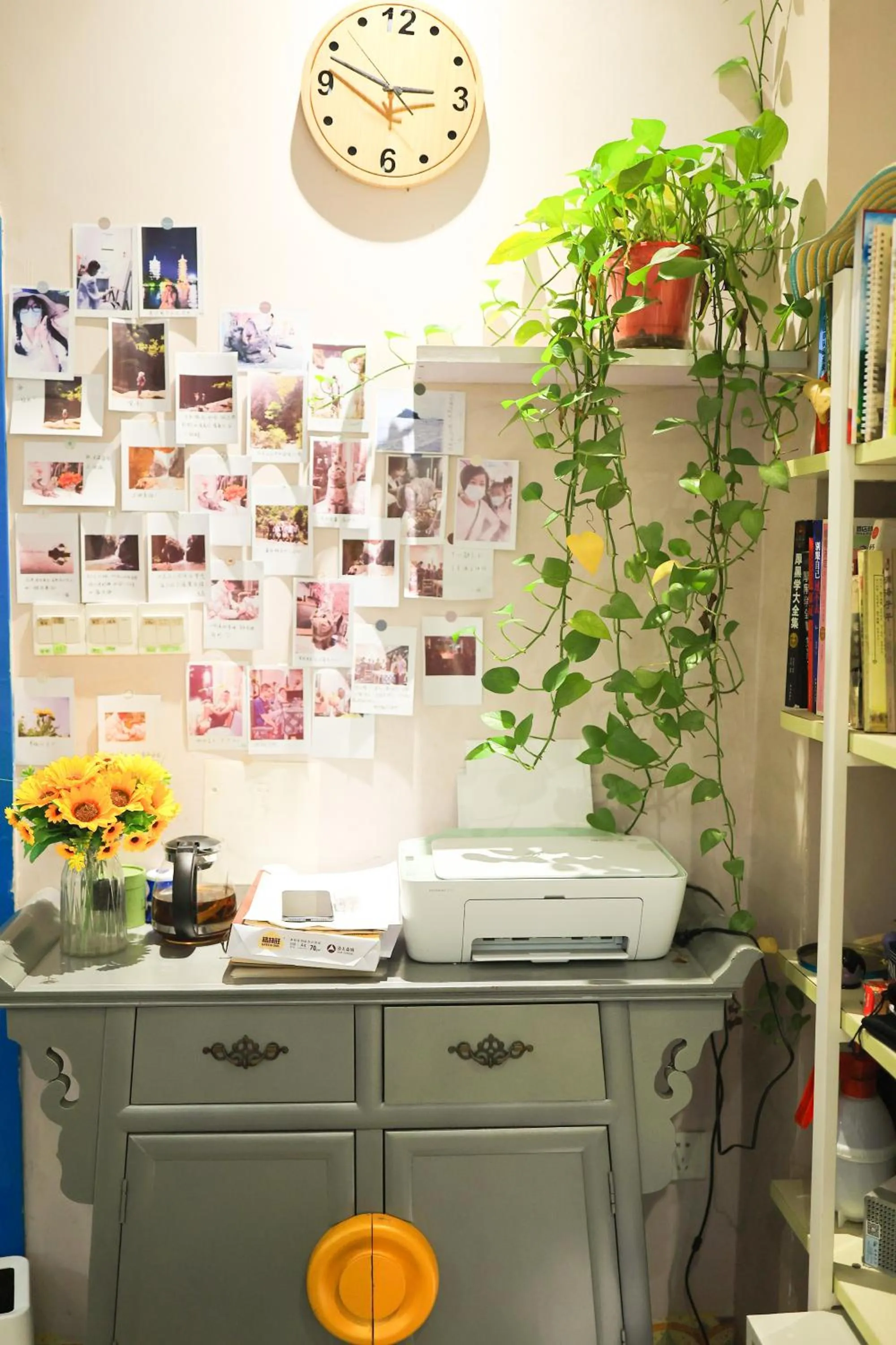 Living room in Murphy Youth Hostel Guilin桂林北站莫非青年旅舍