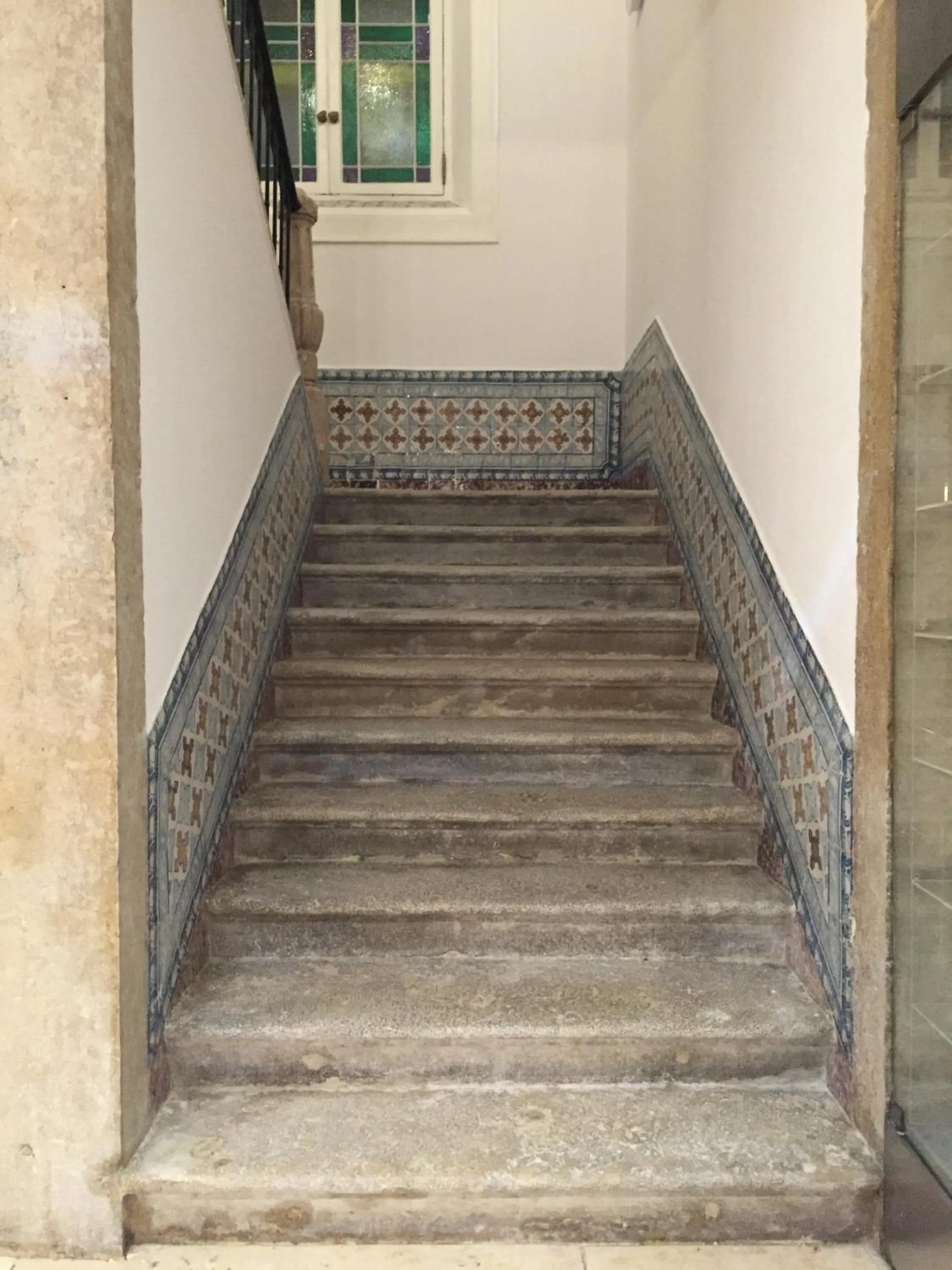 Facade/entrance in Alecrim ao Chiado