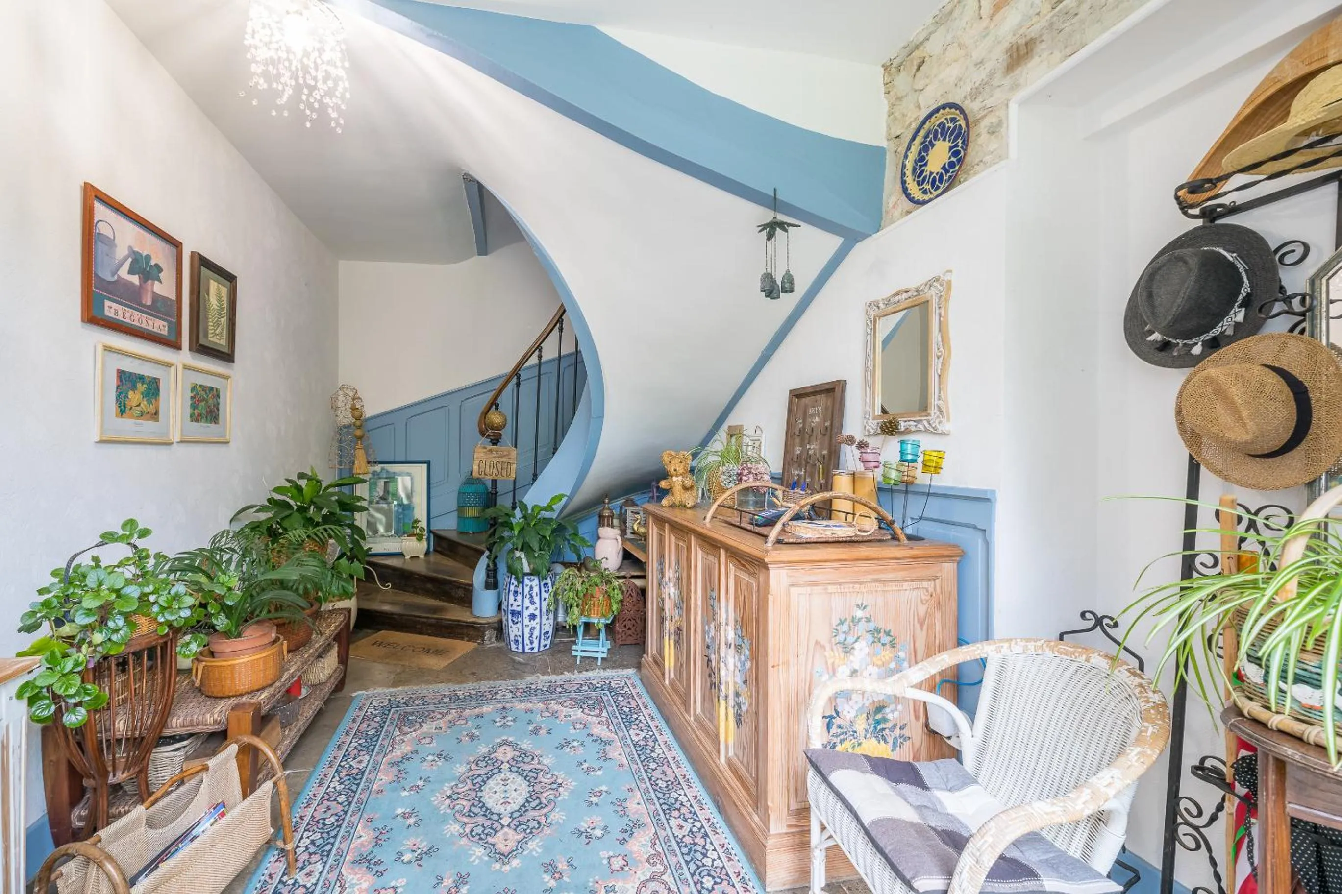 Lobby or reception in Appart'Hôtel Bellevue