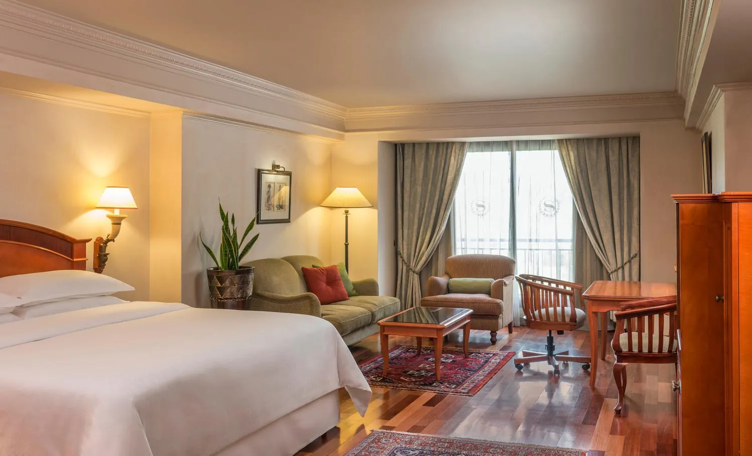 Photo of the whole room in CT Hotel