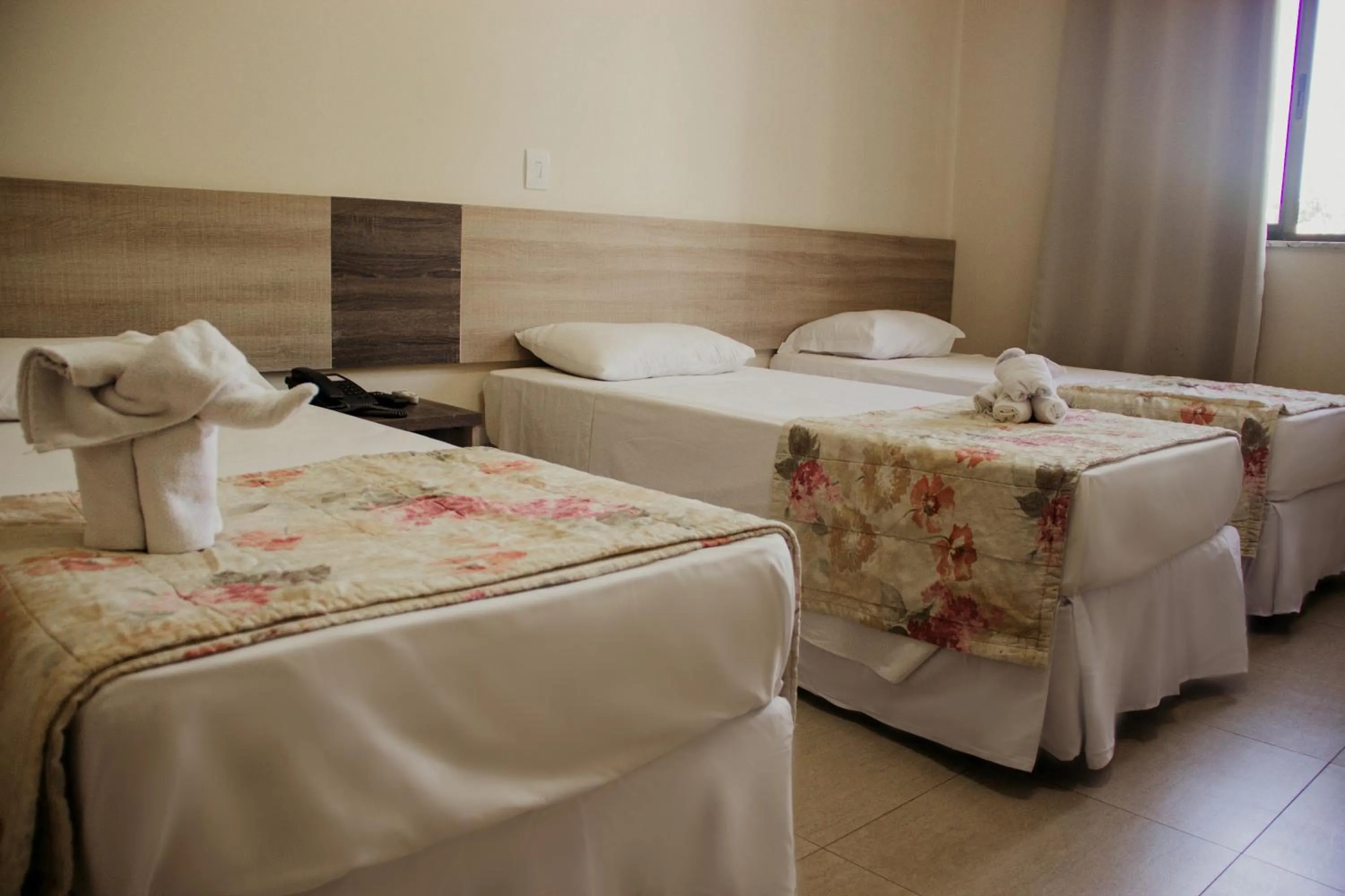 Bed in Rede Andrade Biton