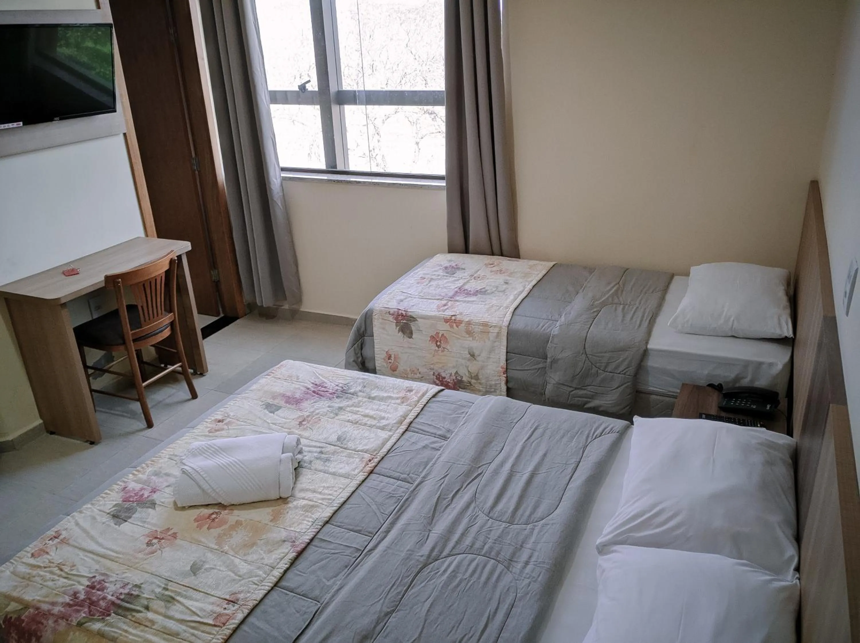 Bed in Rede Andrade Biton