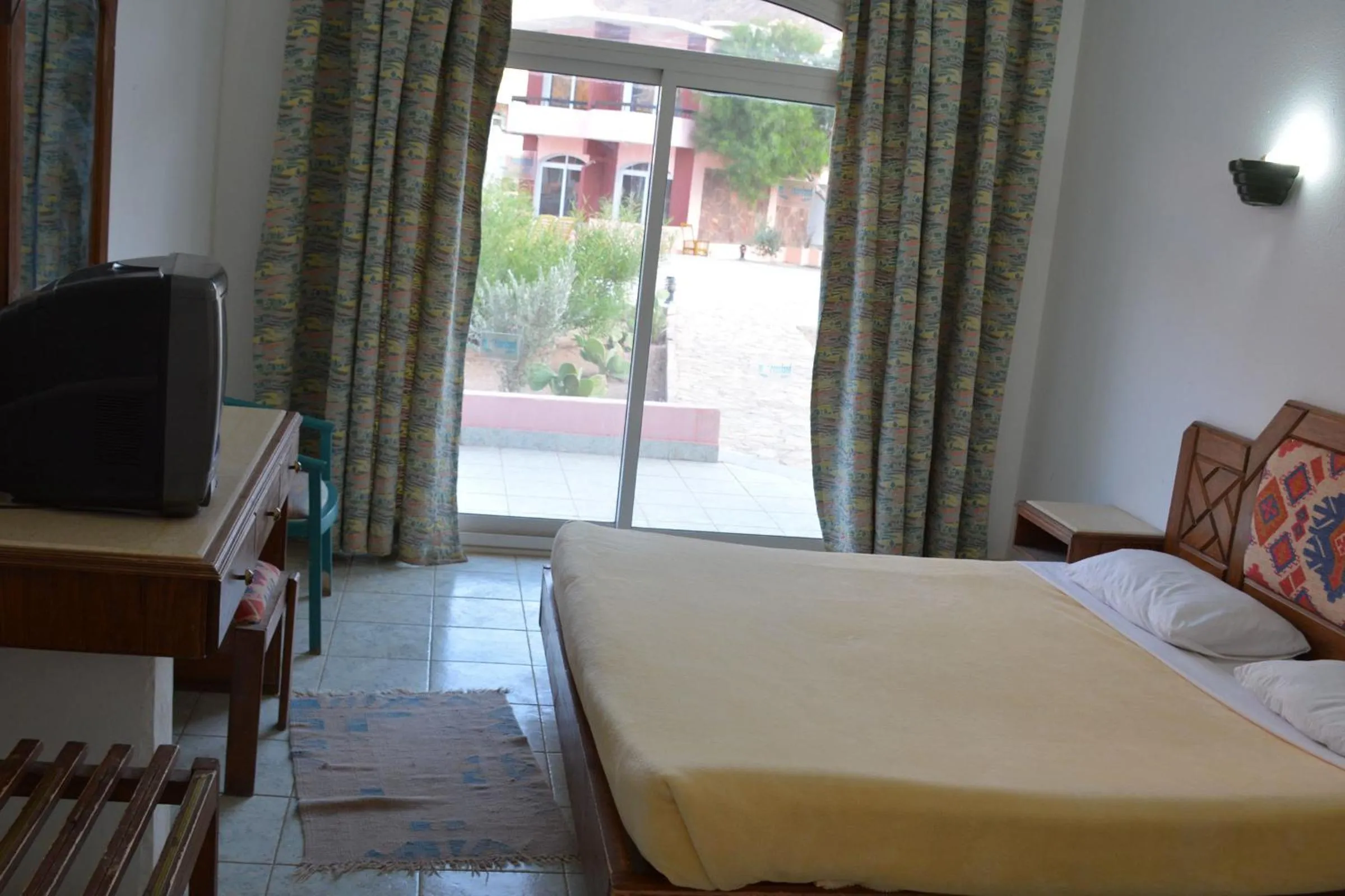 Bedroom, Bed in Morgenland Holly Village