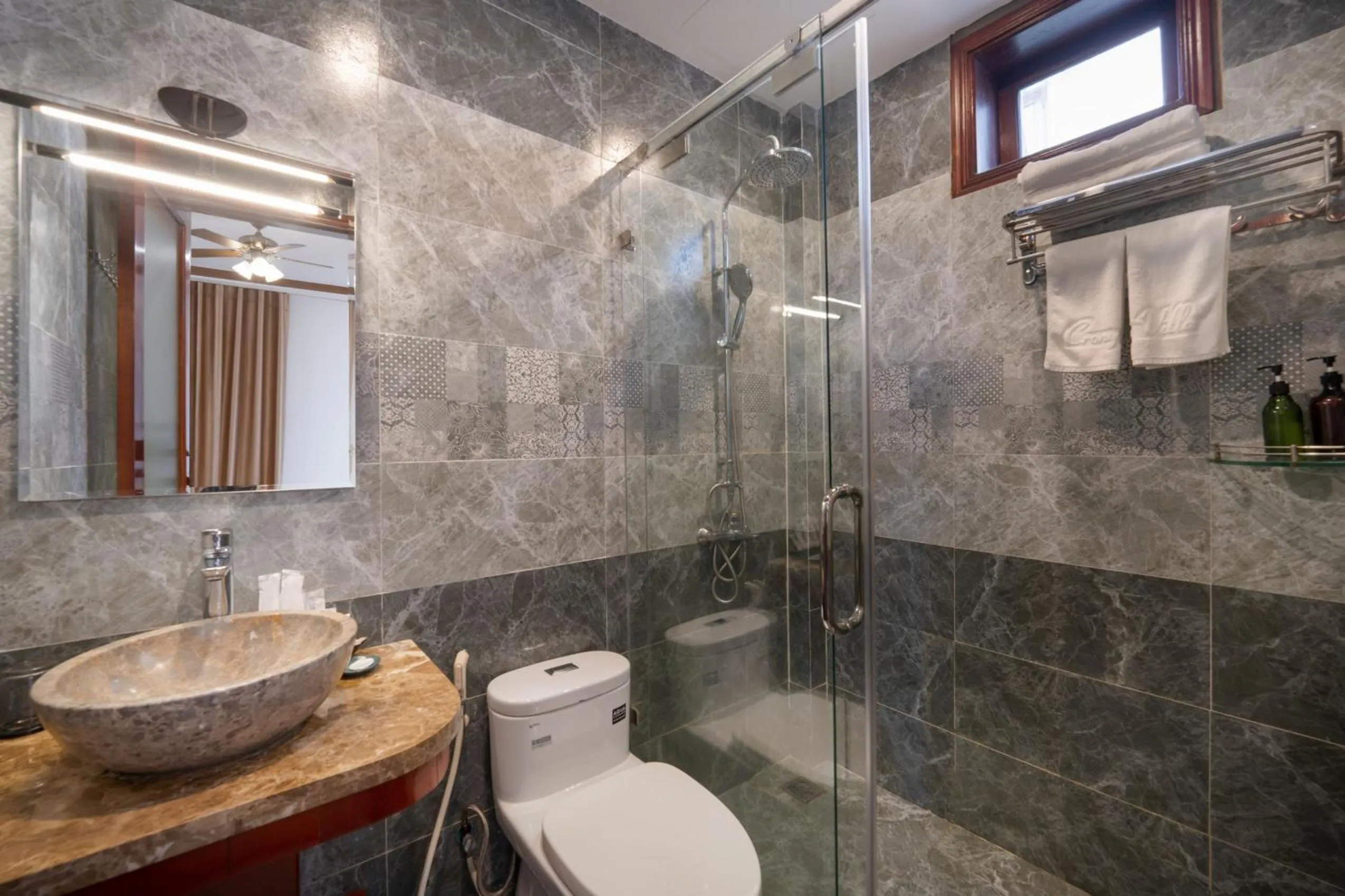 Shower in Ony Retreat Villas