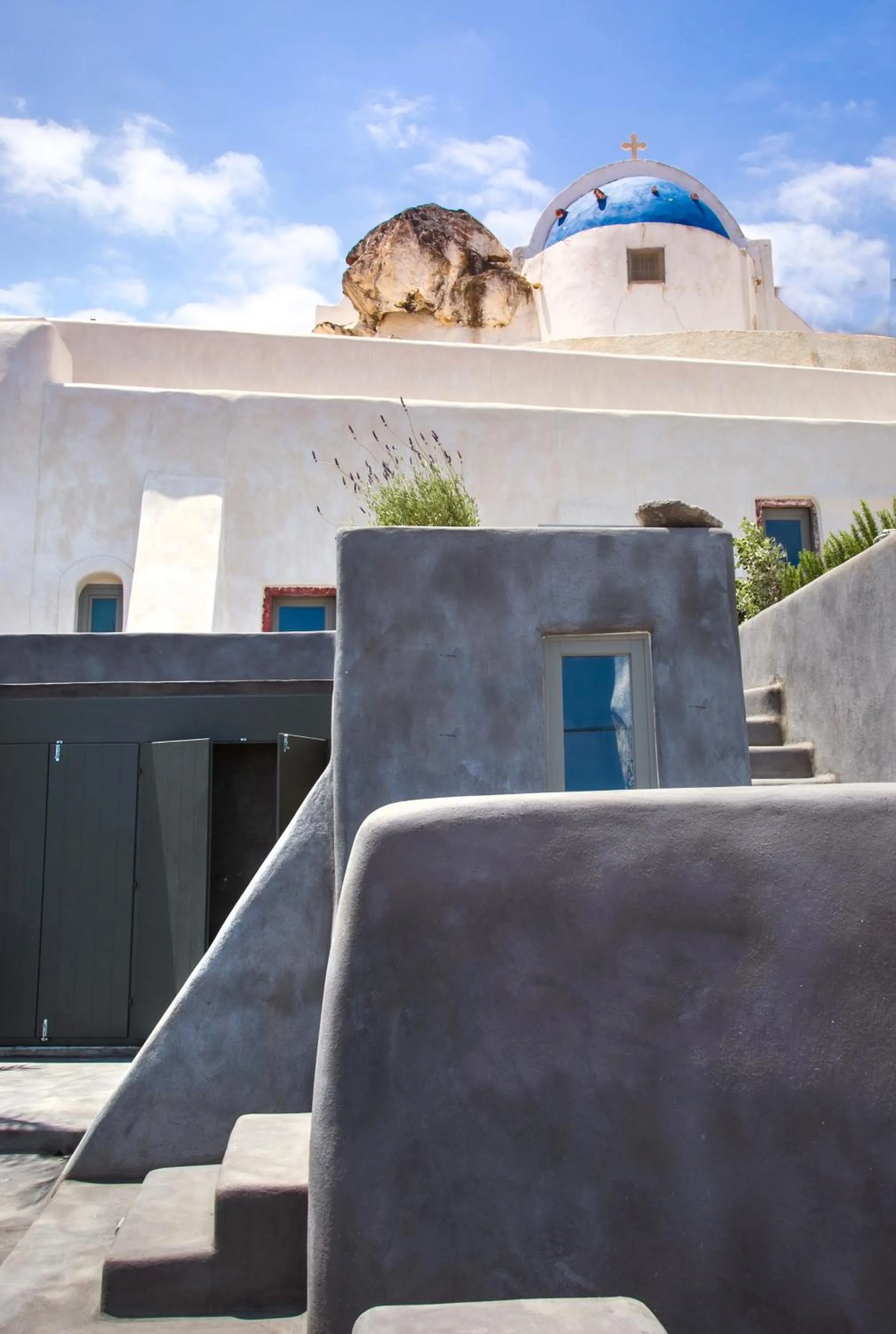 Property building in Santorini Villas