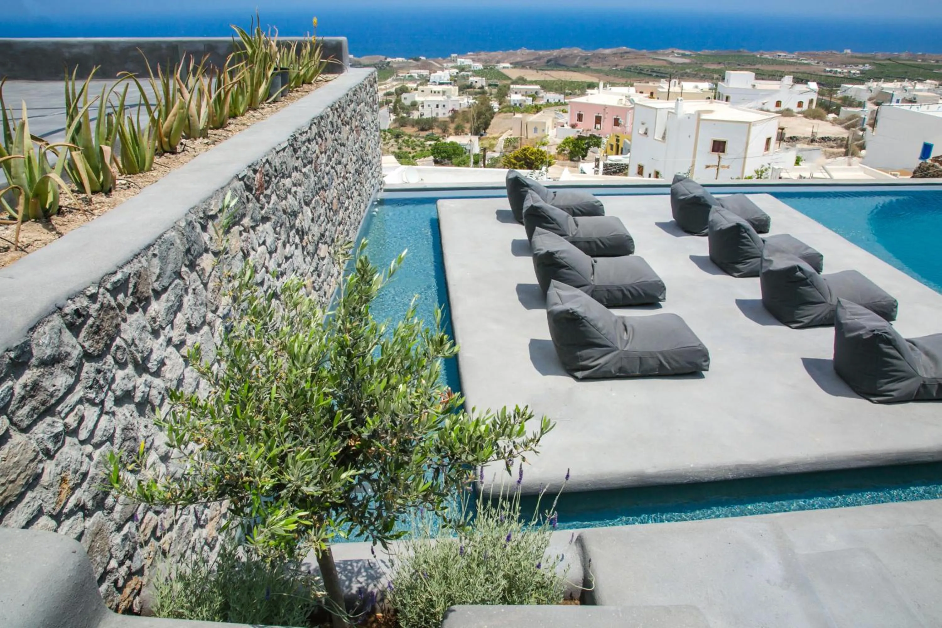 Spring in Santorini Villas