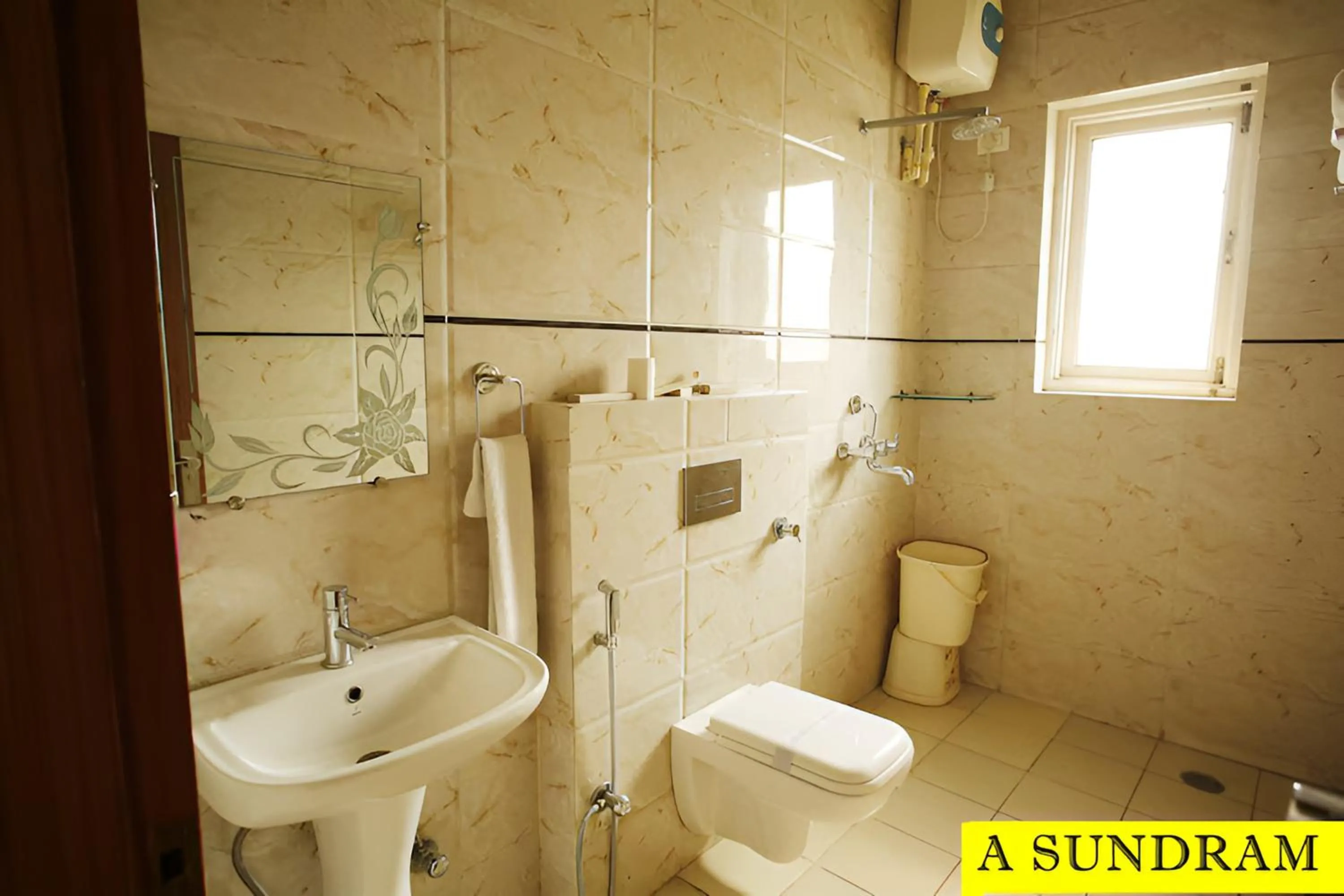 Bathroom in Hotel LAVENIR