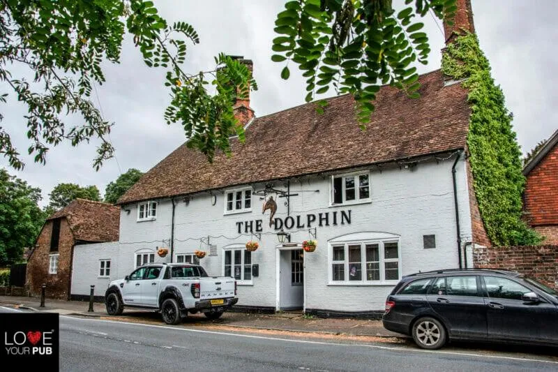 Restaurant/places to eat in Hursley Rooms - The Dolphin