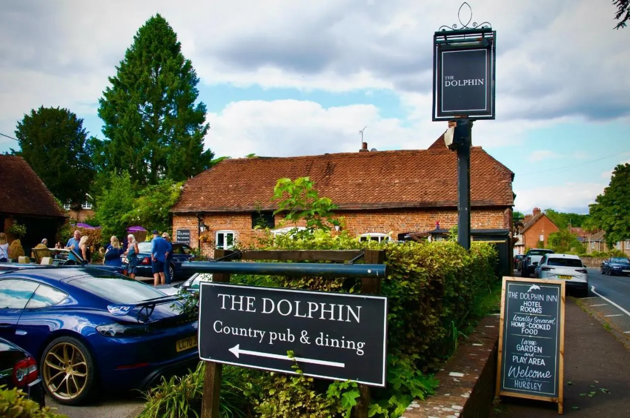 Hursley Rooms - The Dolphin