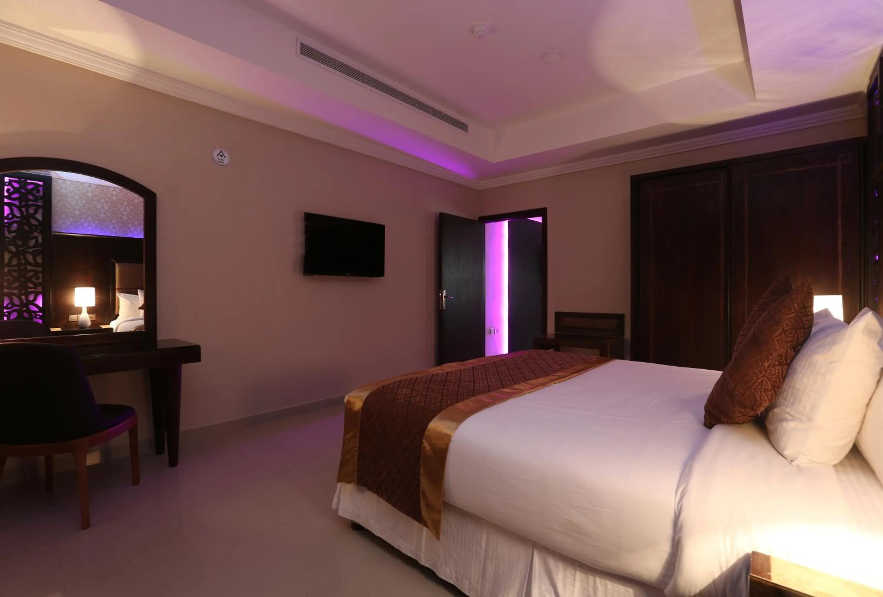 Bed in Park Jizan Hotel