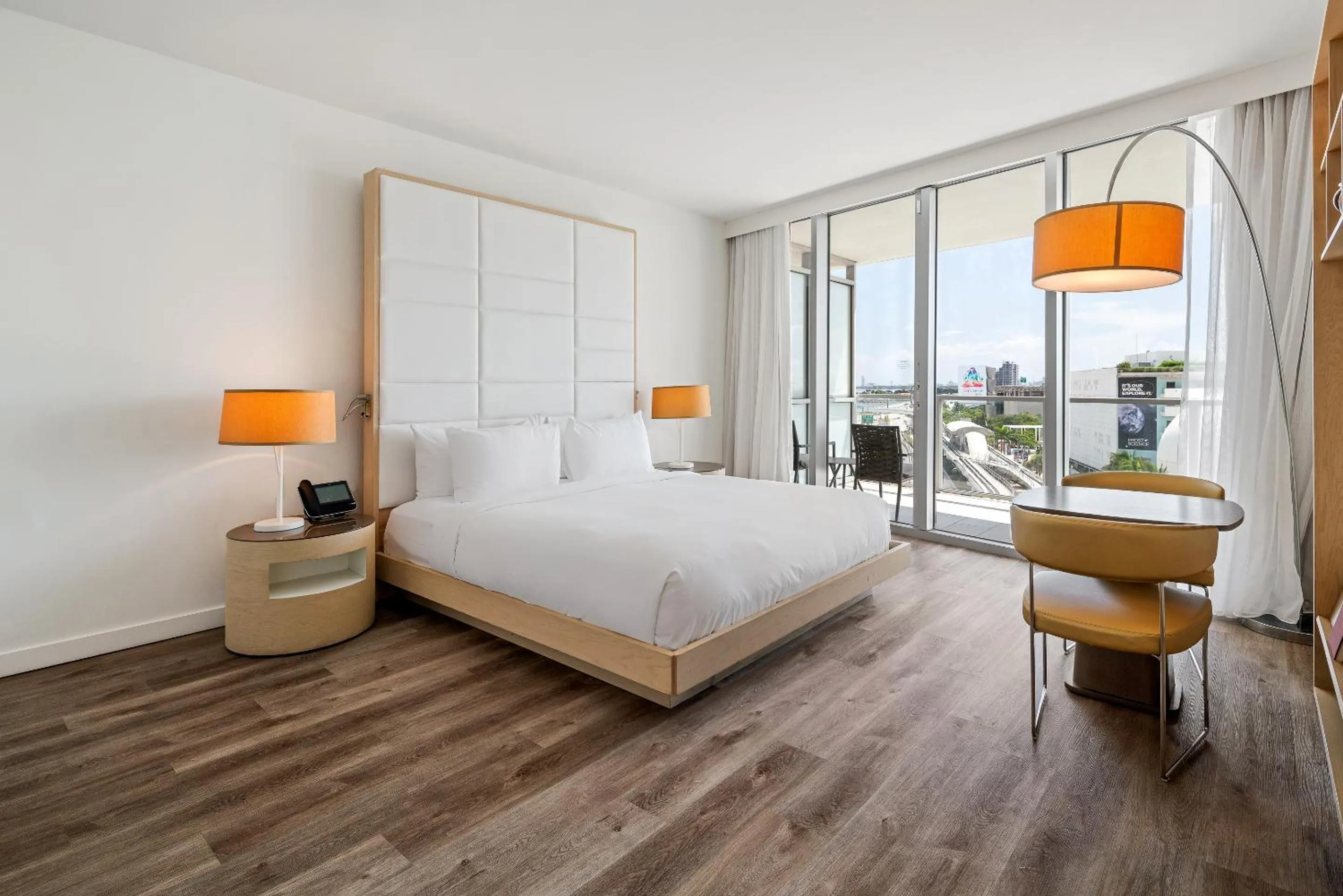 Bed in The Grayson Hotel Miami Downtown