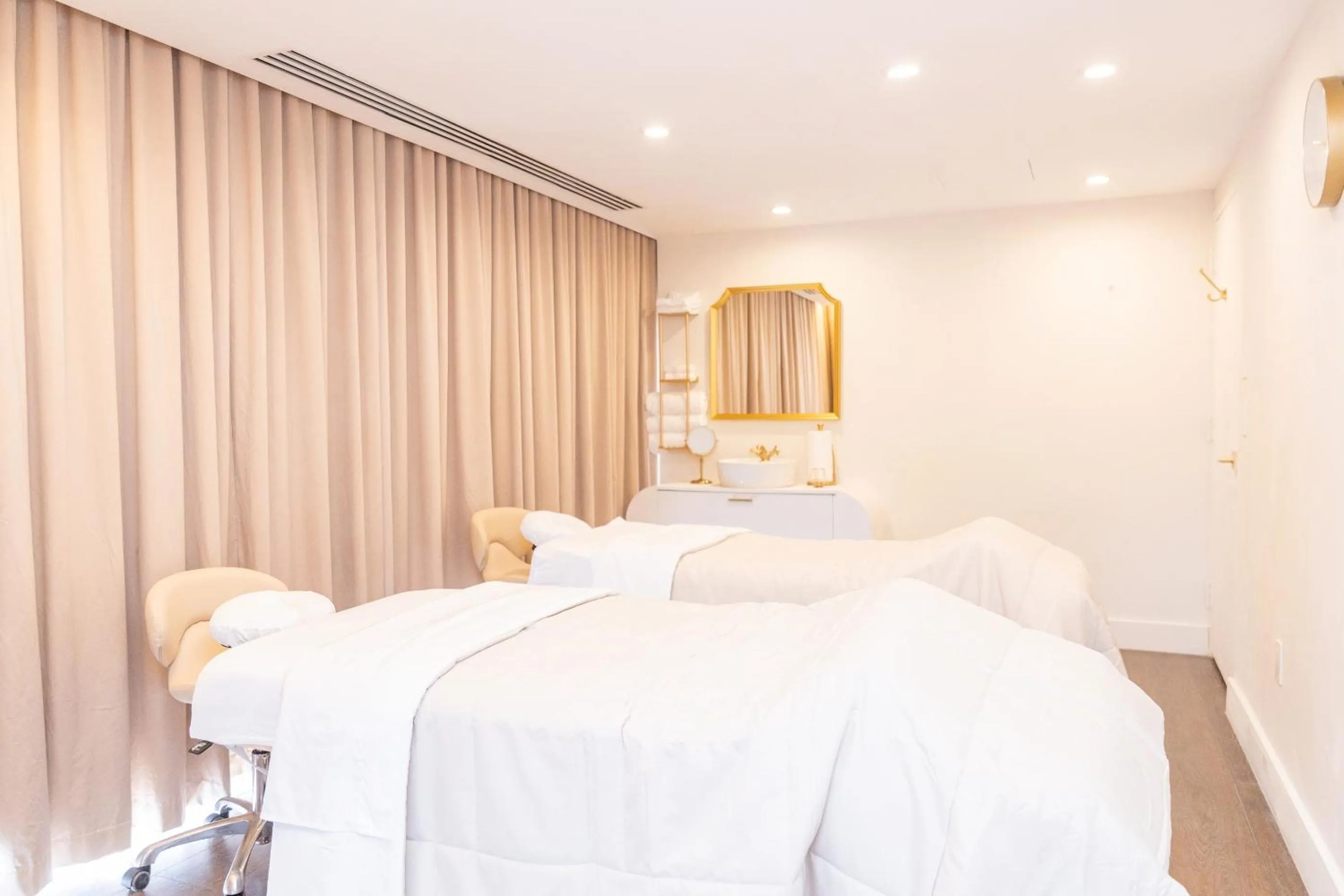 Spa and wellness centre/facilities, Bed in The Grayson Hotel Miami Downtown