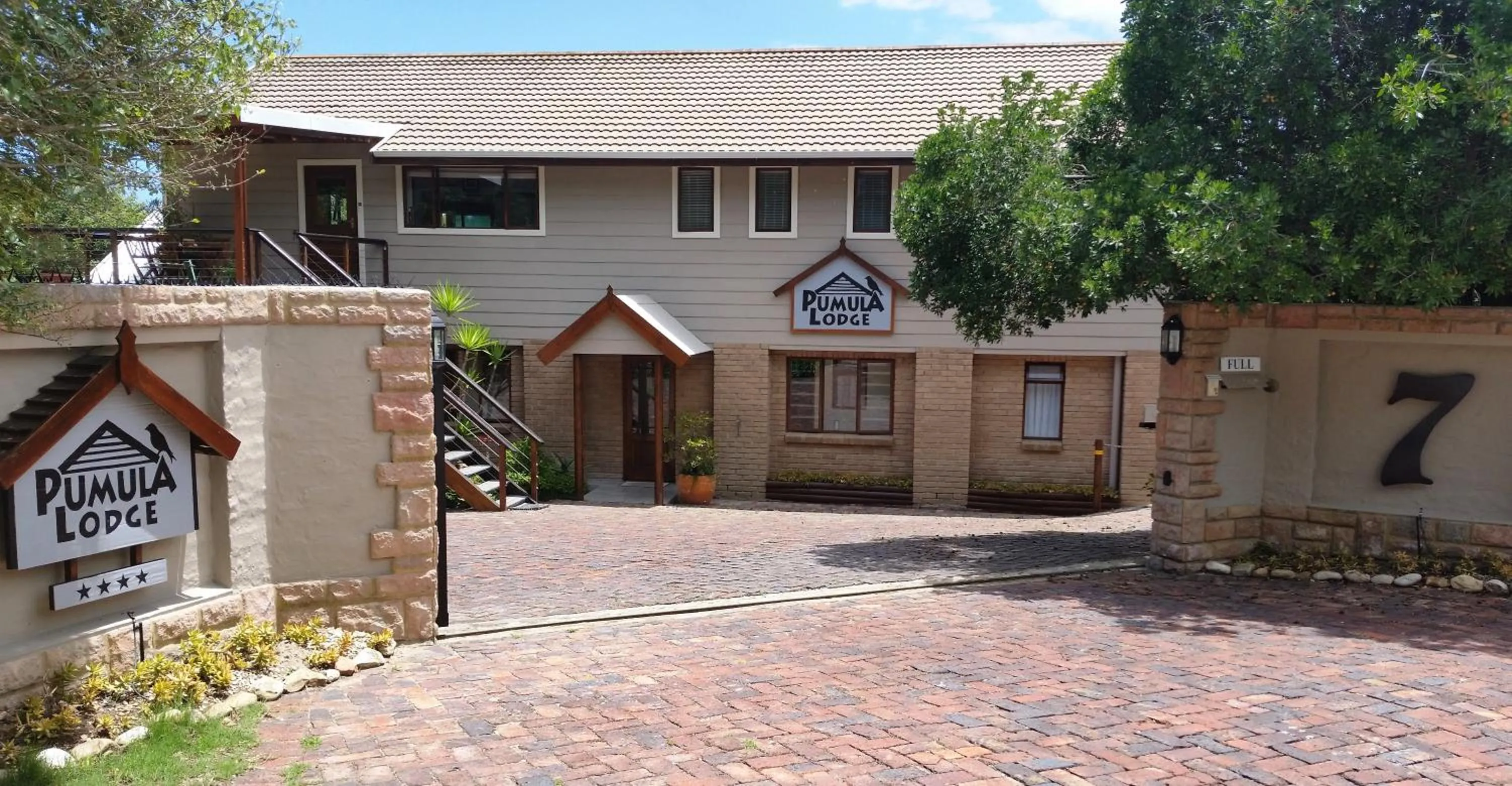 Property building in Pumula Lodge 4 Star Guesthouse Knysna