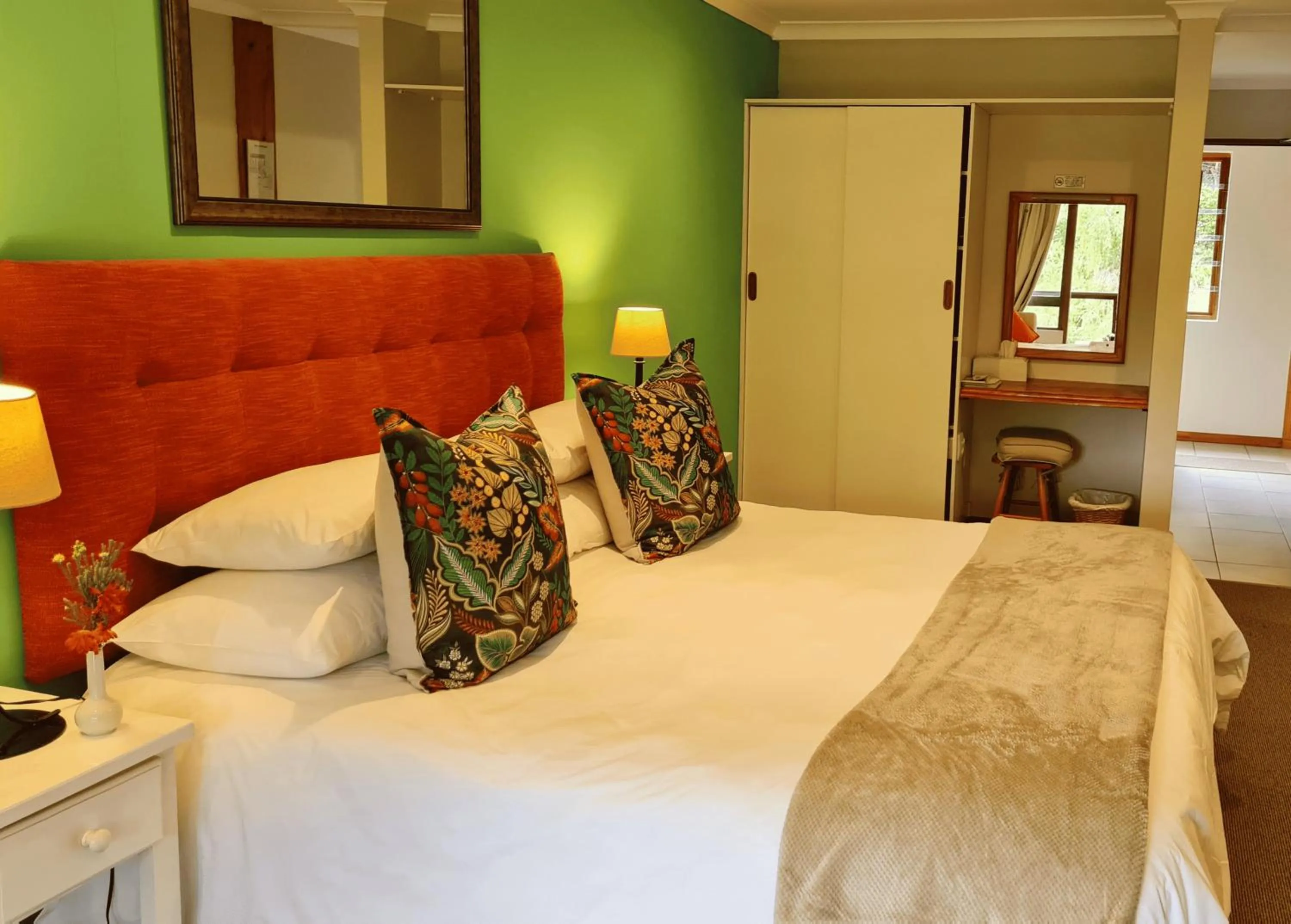 Bed in Pumula Lodge 4 Star Guesthouse Knysna